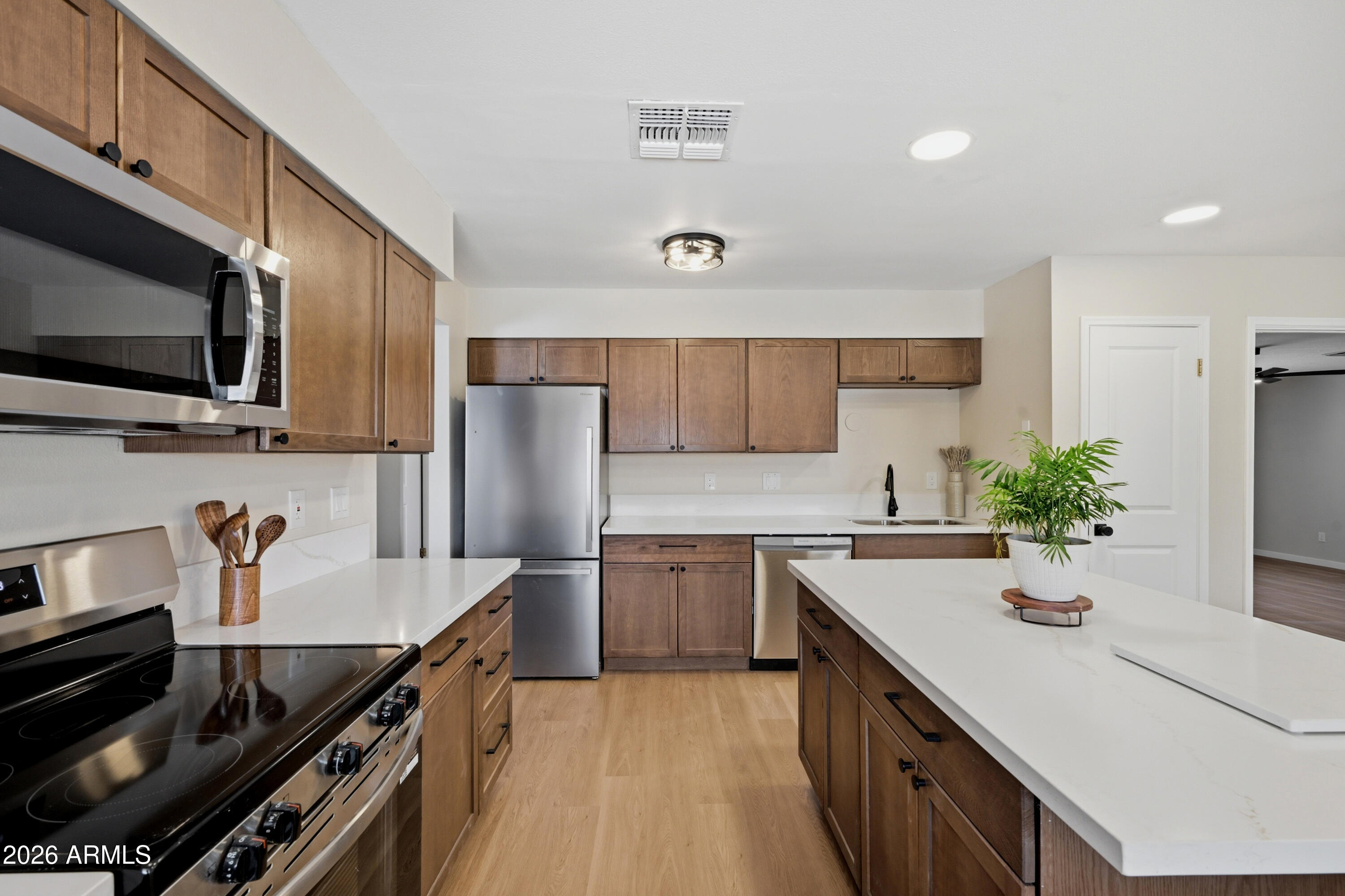 ESQUIRE TERRACE 2 - Residential
