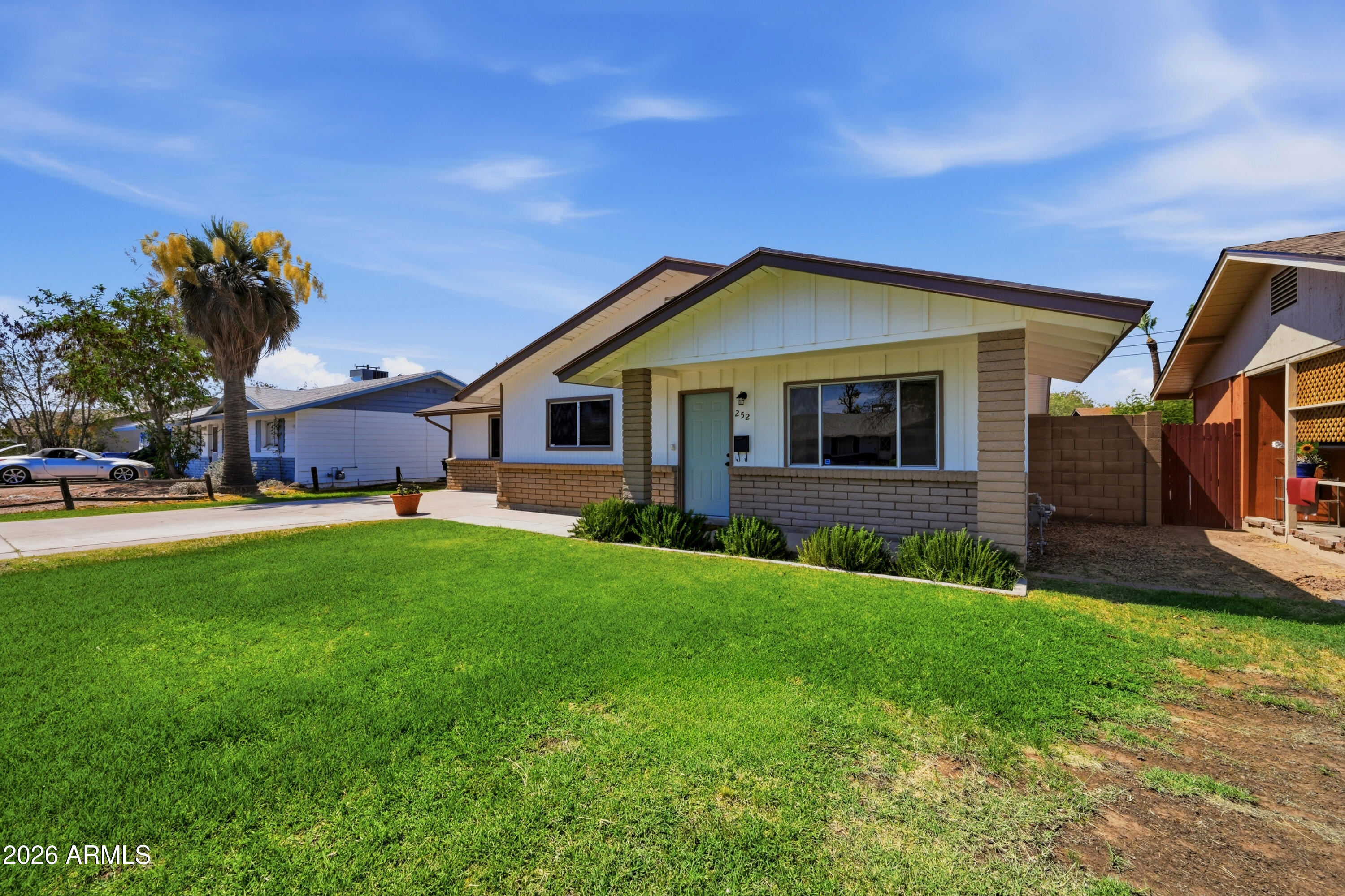 ESQUIRE TERRACE 2 - Residential