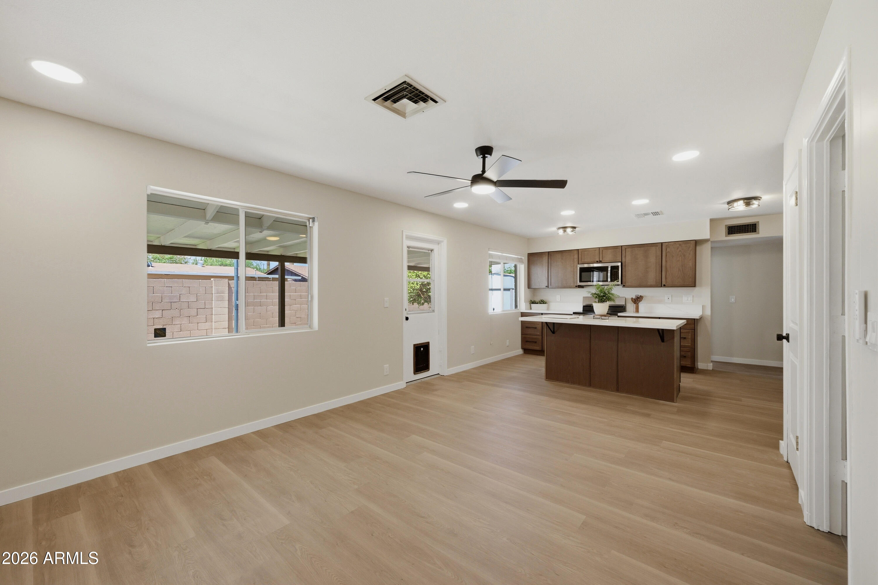 ESQUIRE TERRACE 2 - Residential