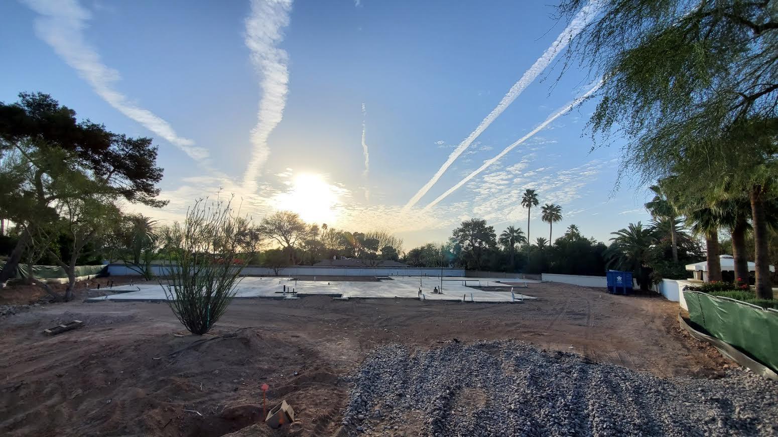 CASA BLANCA ESTATES LOT 20-37 & TR A - Residential