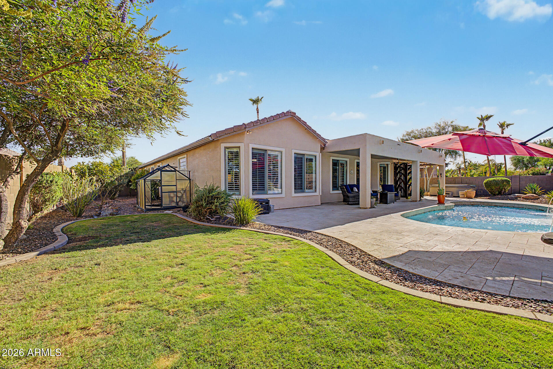 SAGUARO CANYON - Residential