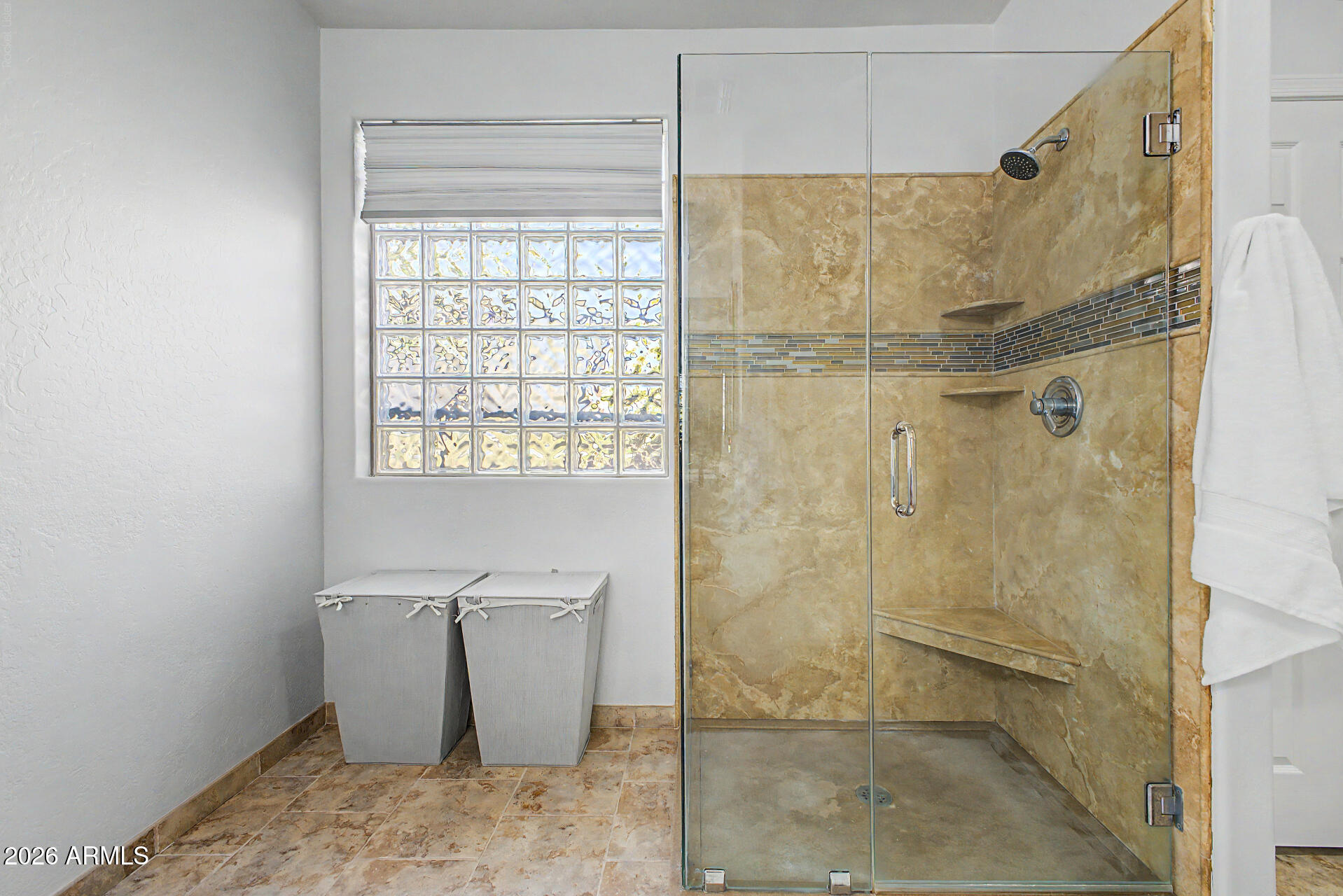 SAGUARO CANYON - Residential
