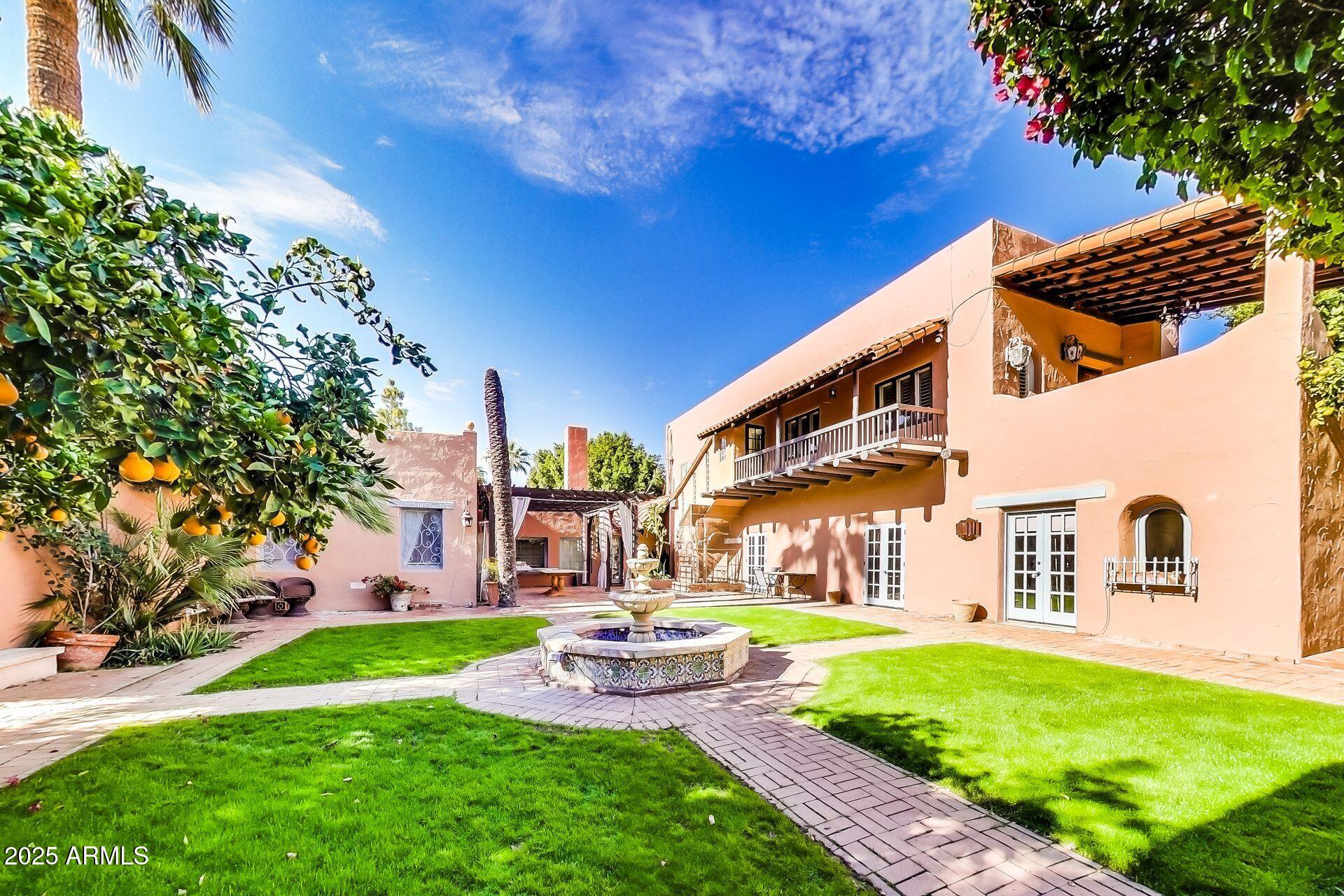 ARCADIA ROYAL PALMS - Residential