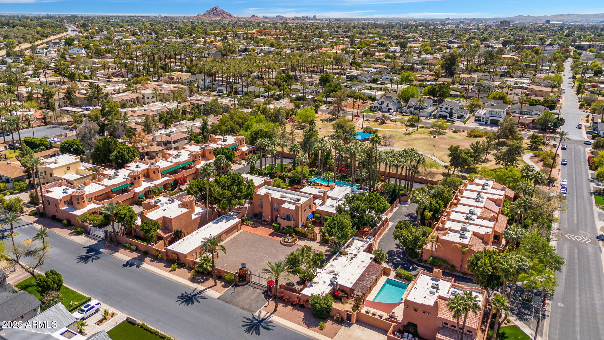 ARCADIA ROYAL PALMS - Residential