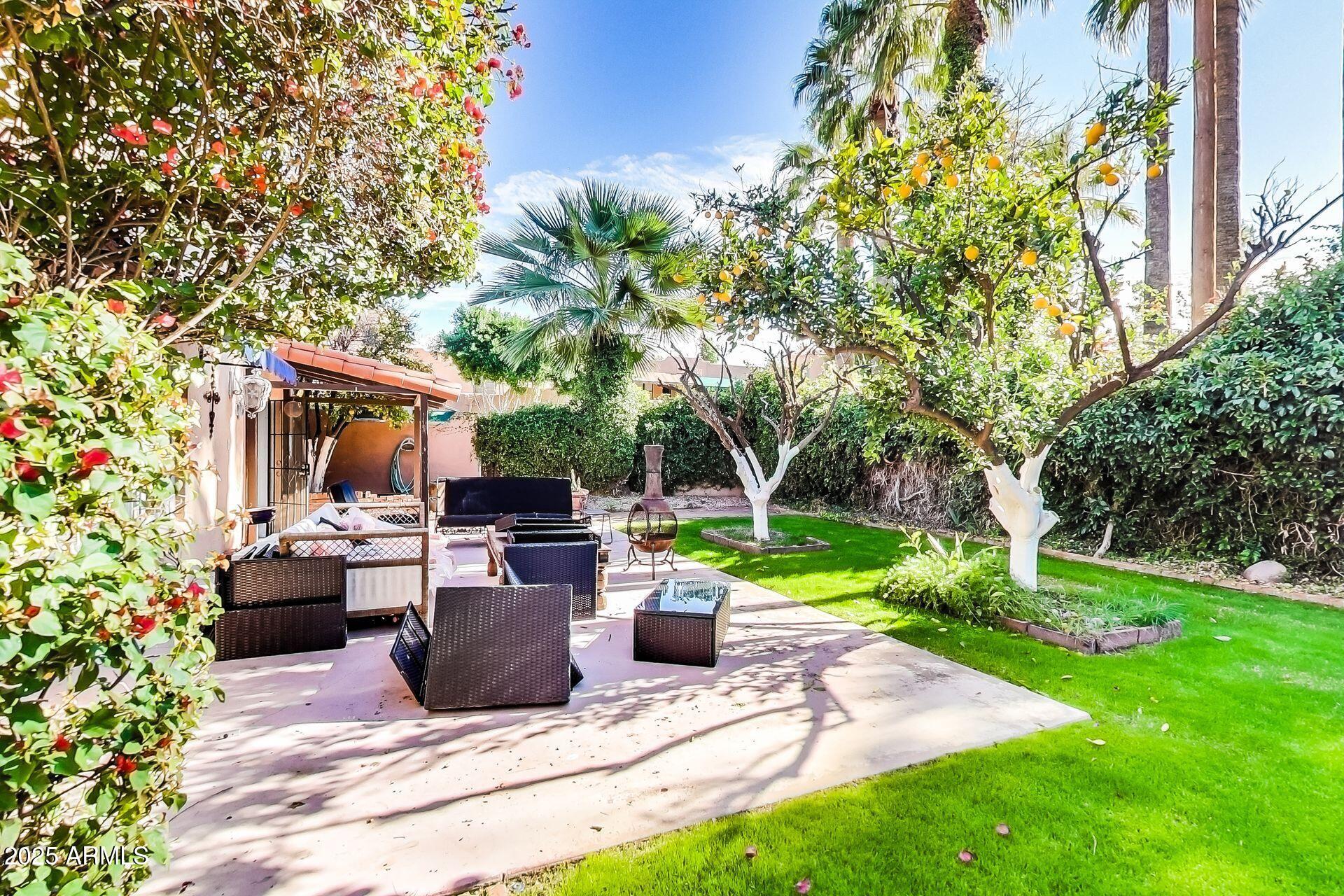 ARCADIA ROYAL PALMS - Residential
