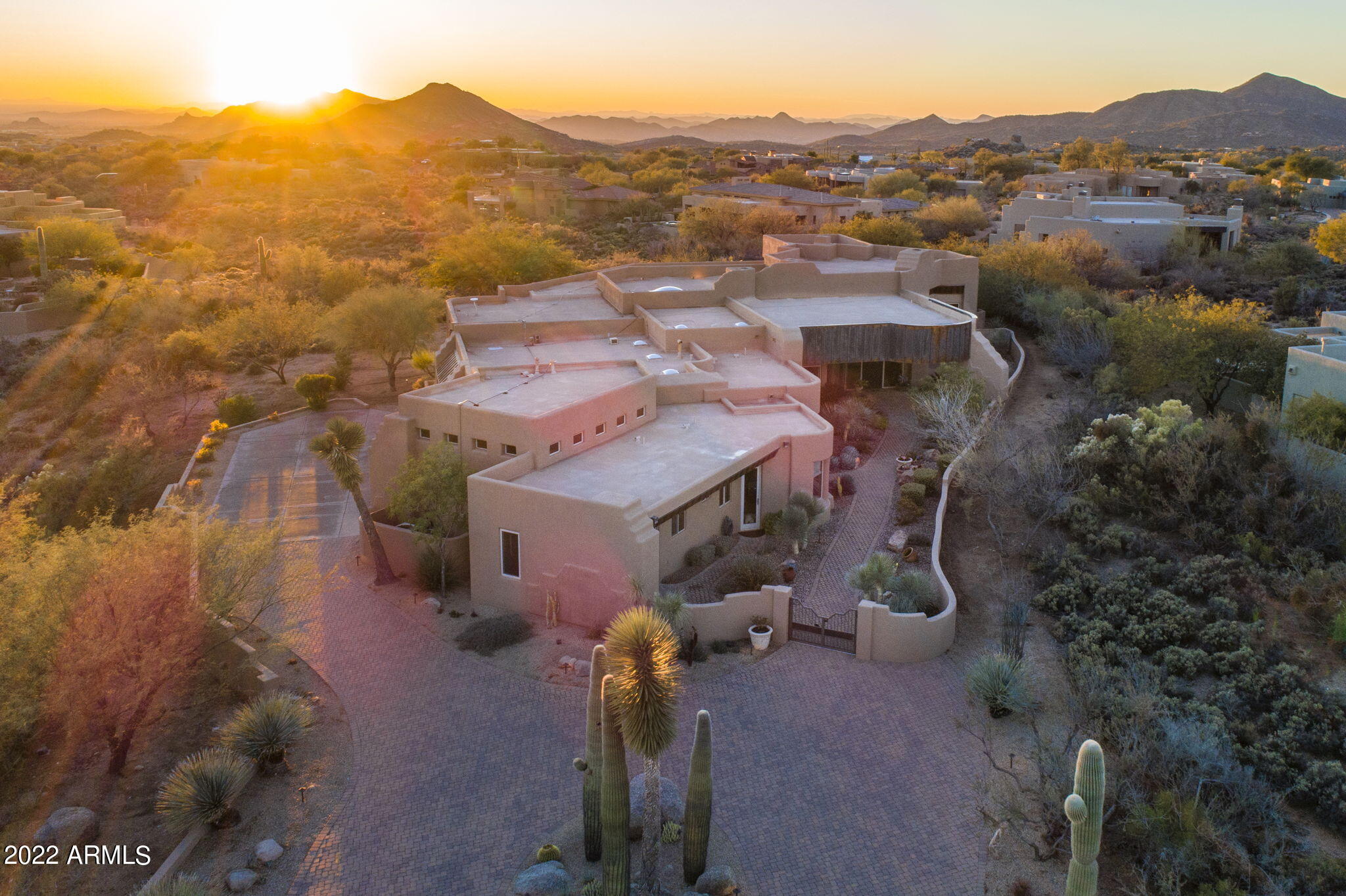 DESERT MOUNTAIN - Residential