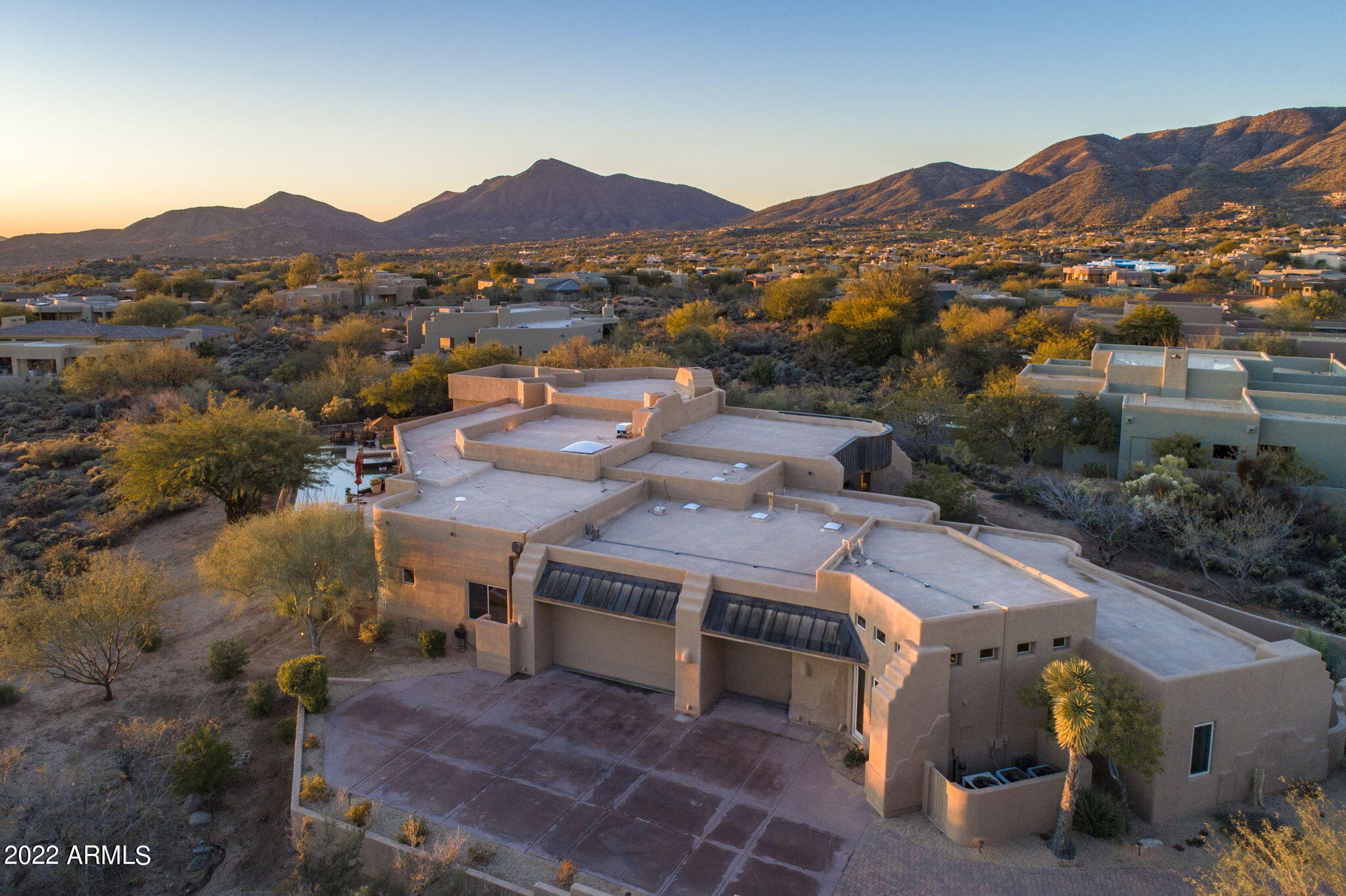 DESERT MOUNTAIN - Residential