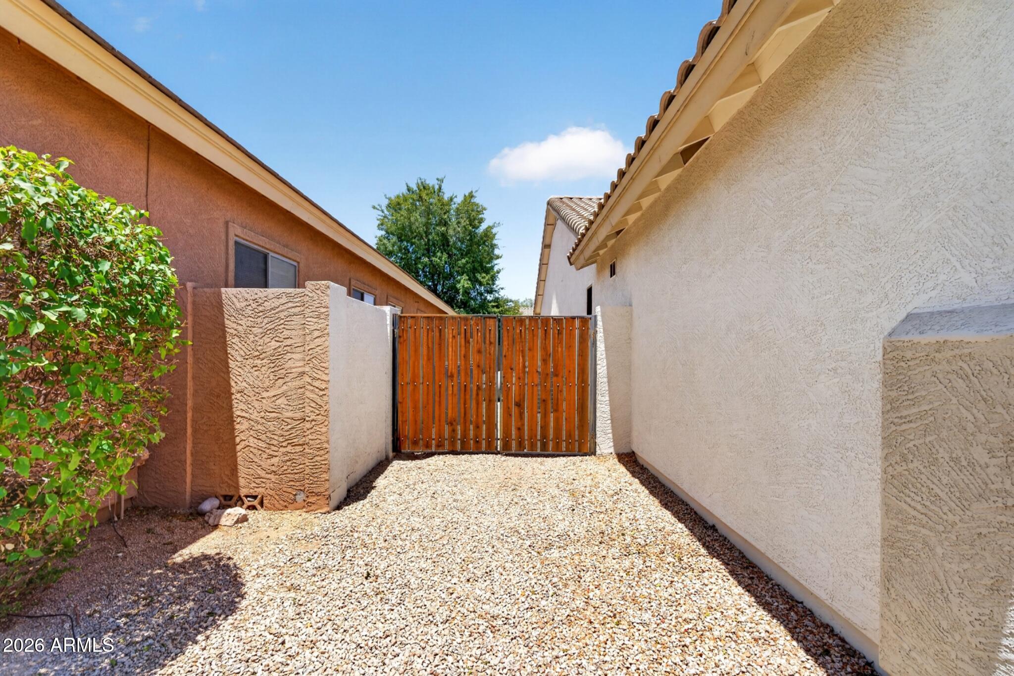CHAPARRAL ESTATES - Residential