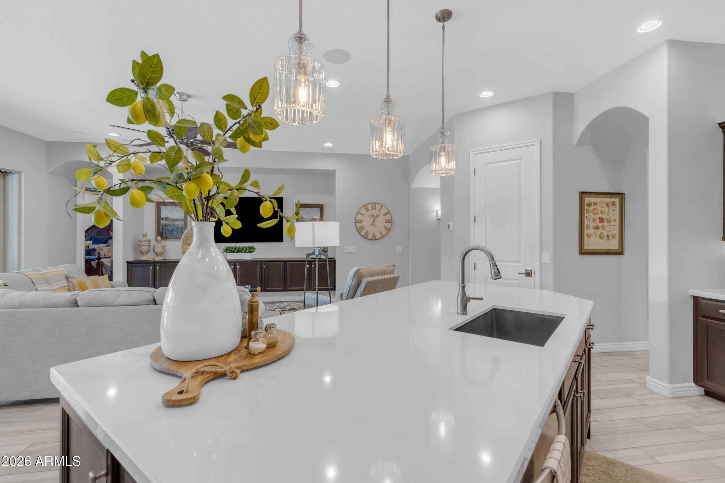 LA SENTIERO - Residential