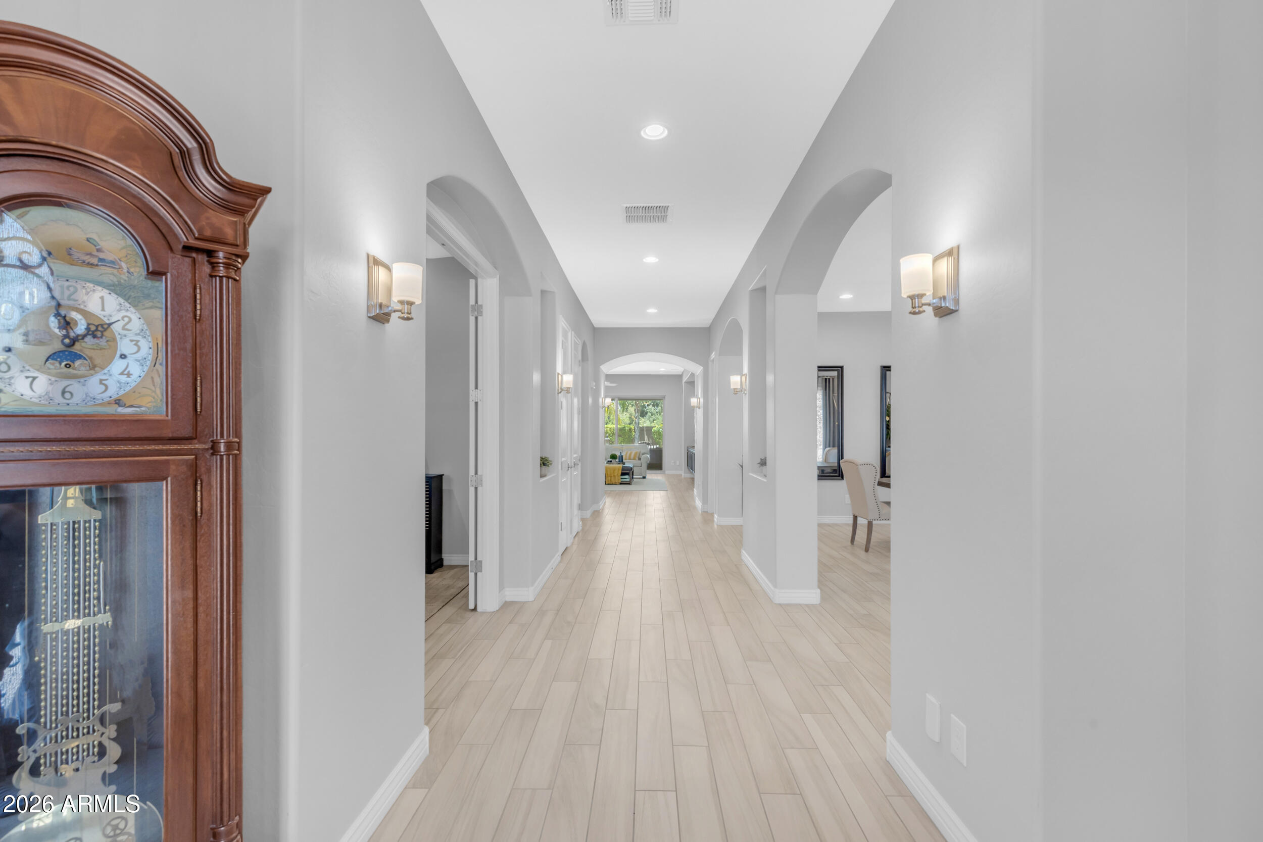 LA SENTIERO - Residential