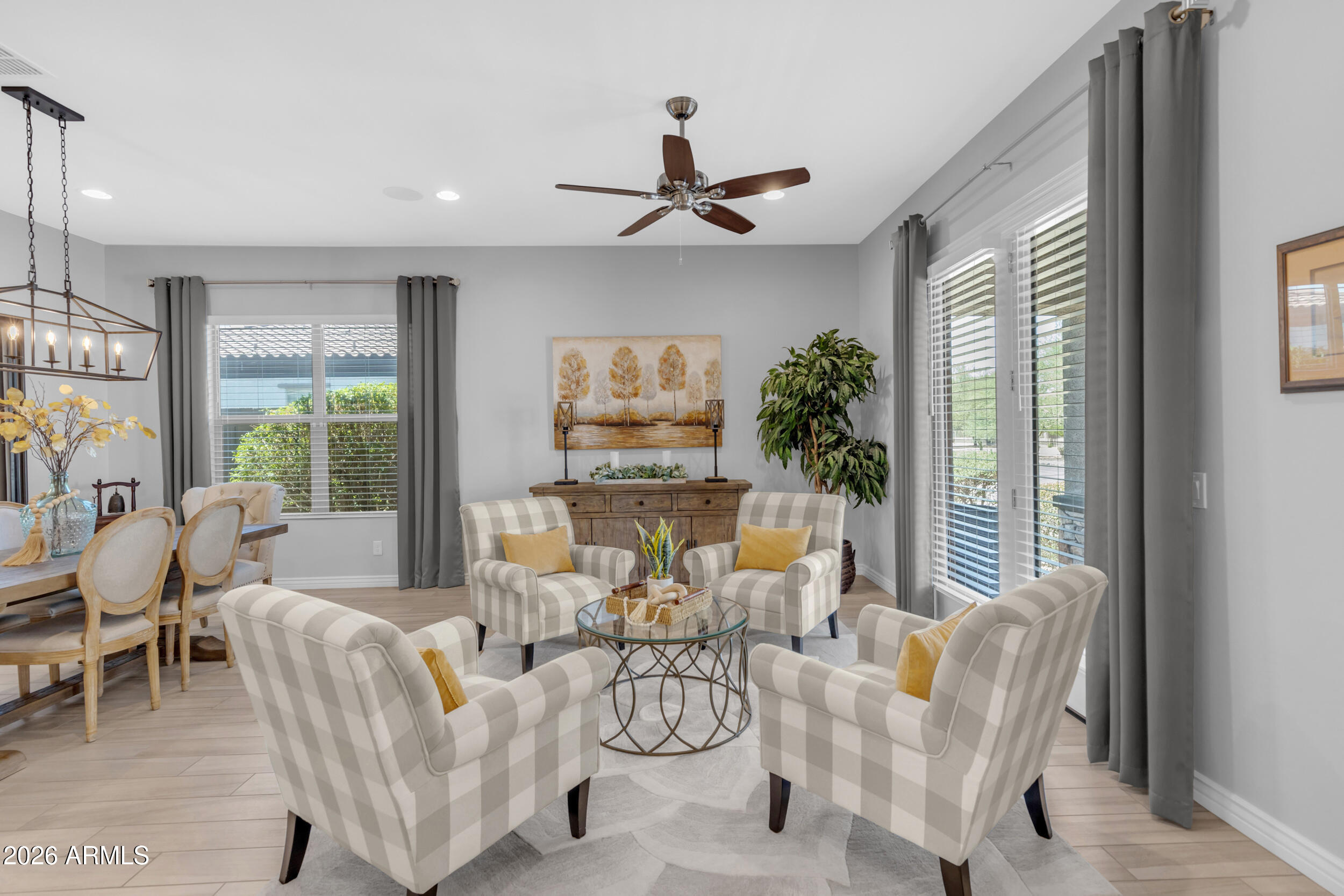 LA SENTIERO - Residential
