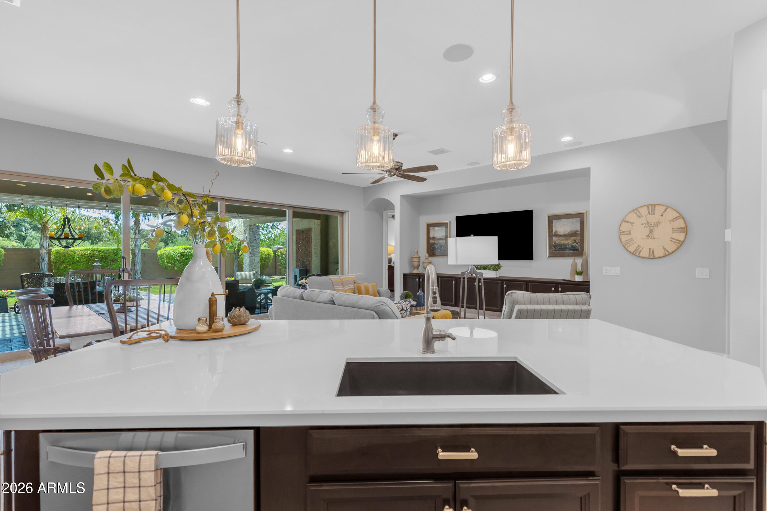 LA SENTIERO - Residential
