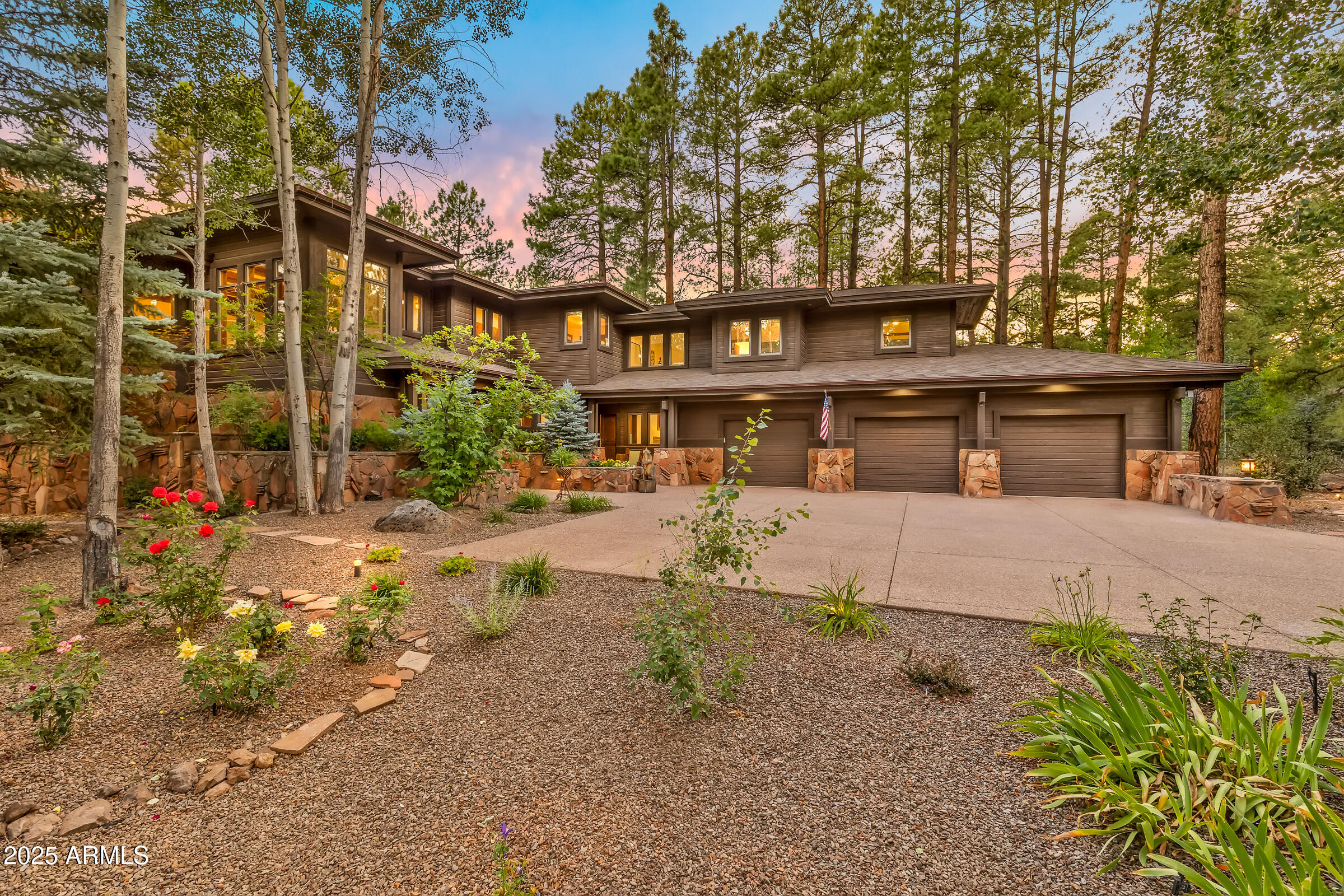 FOREST HIGHLANDS - Residential