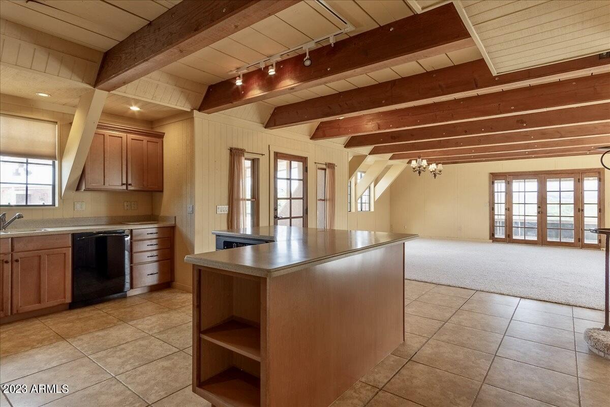 OCOTILLO GRANDE RANCHES - Residential