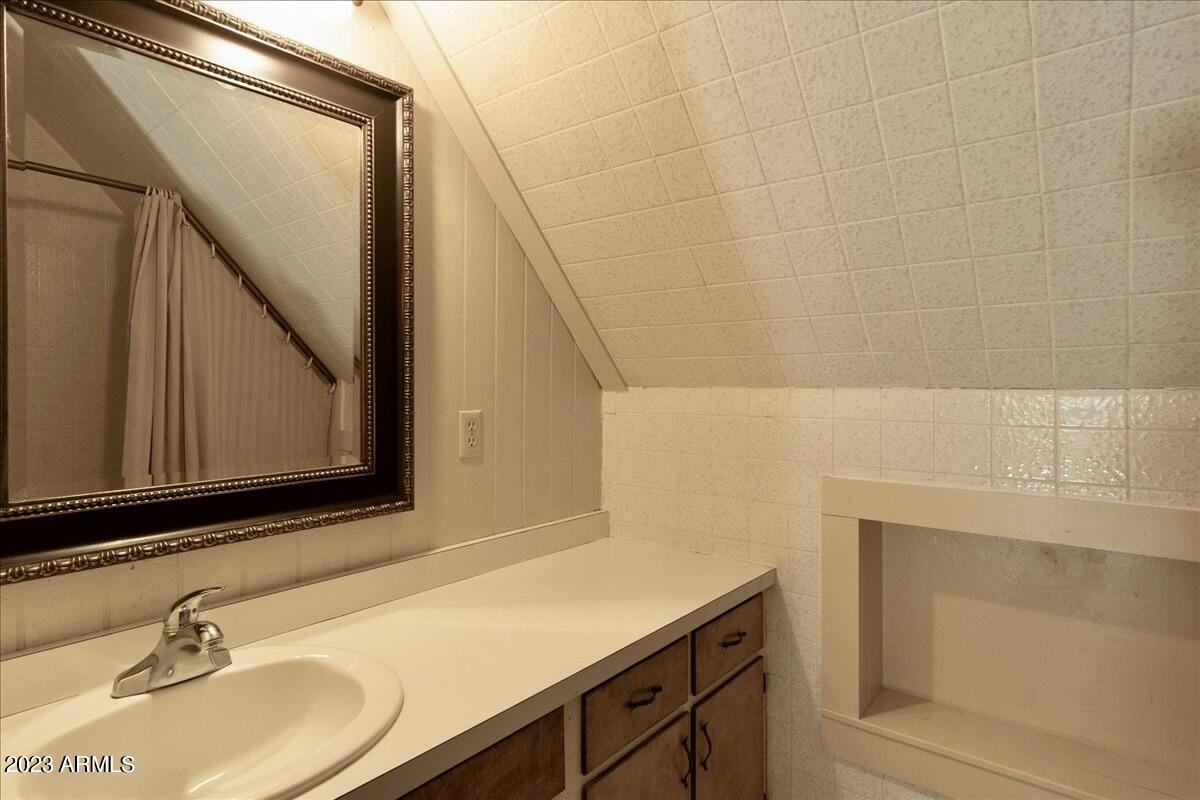 OCOTILLO GRANDE RANCHES - Residential