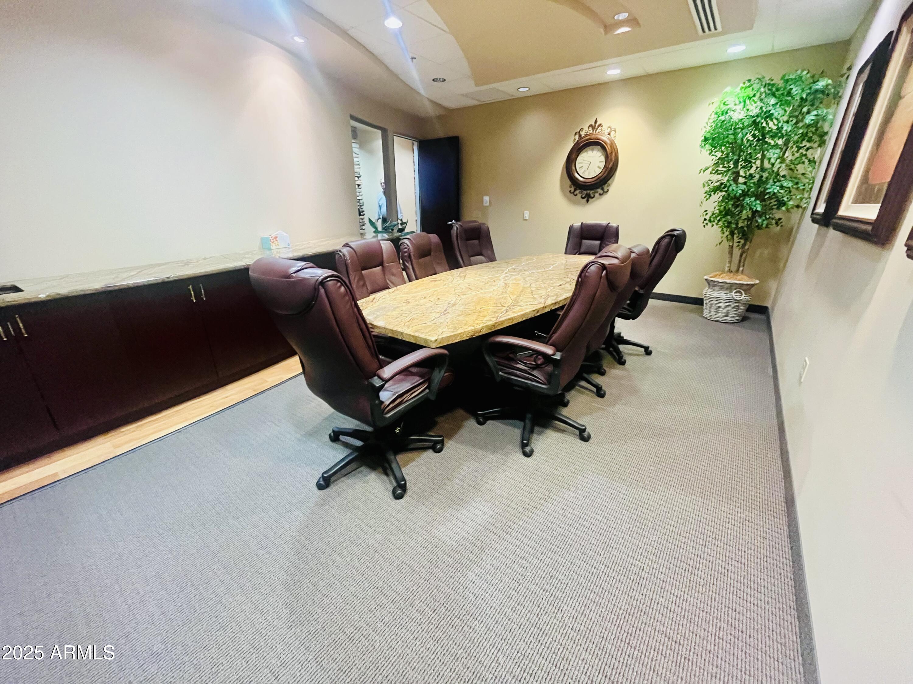 BELL / 101 EXECUTIVE CENTER CONDOMINIUM - Commercial Lease