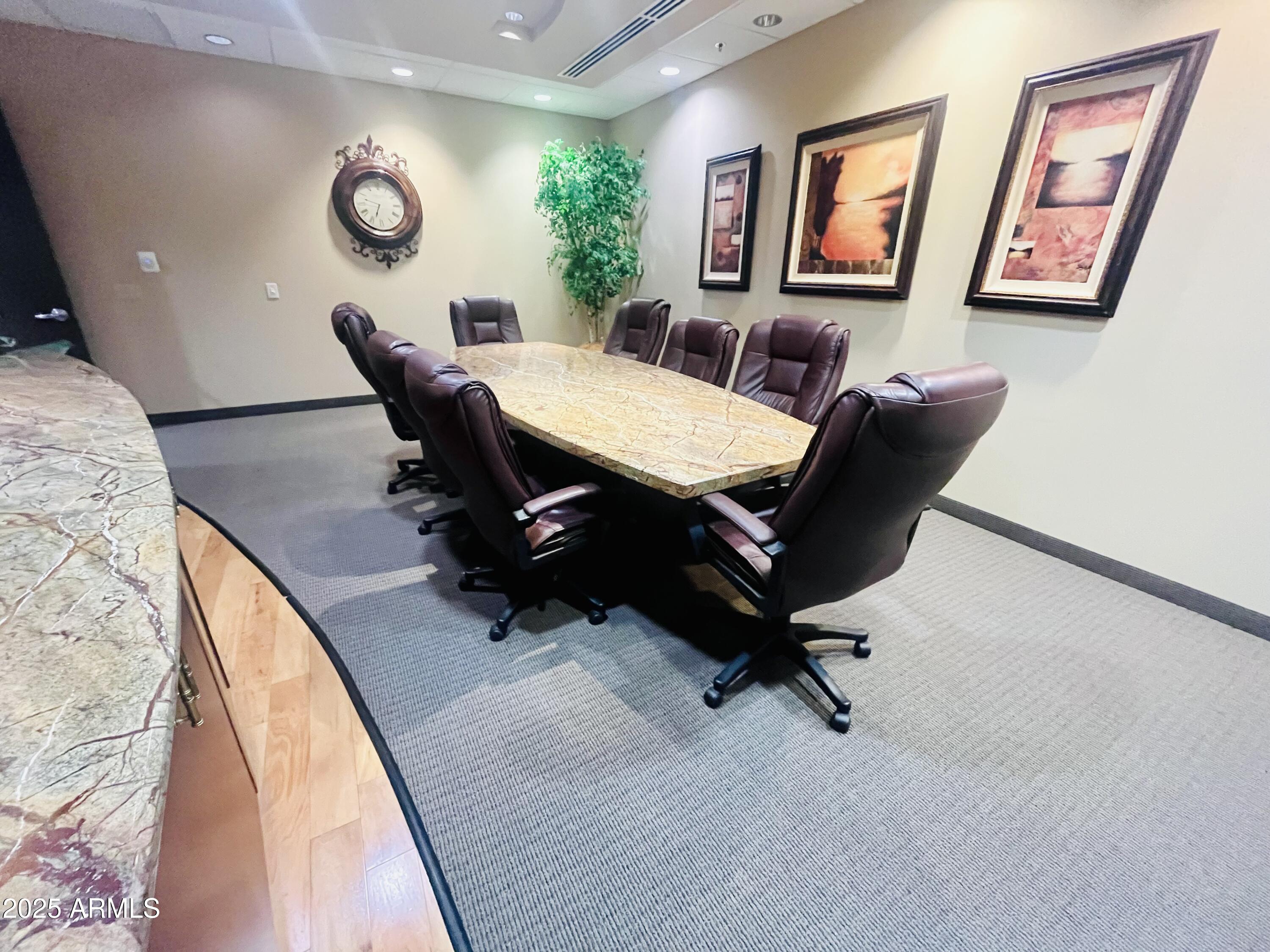 BELL / 101 EXECUTIVE CENTER CONDOMINIUM - Commercial Lease