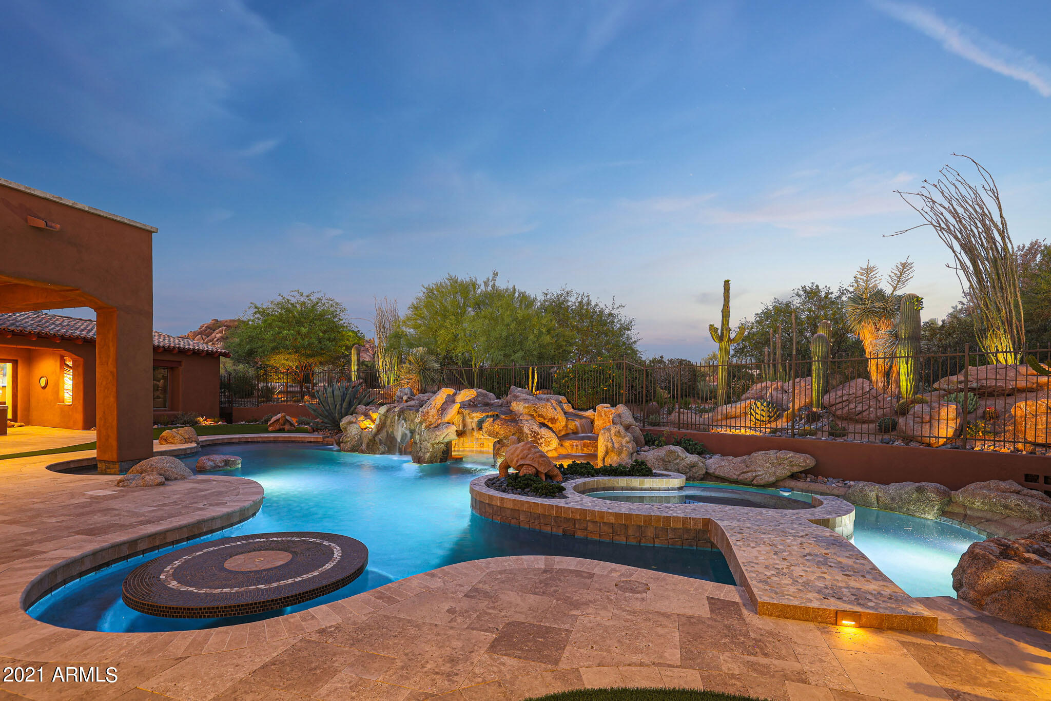 Sonoran Crest - Residential