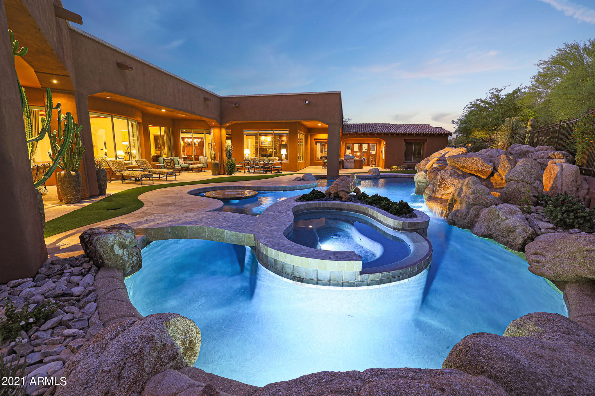 Sonoran Crest - Residential