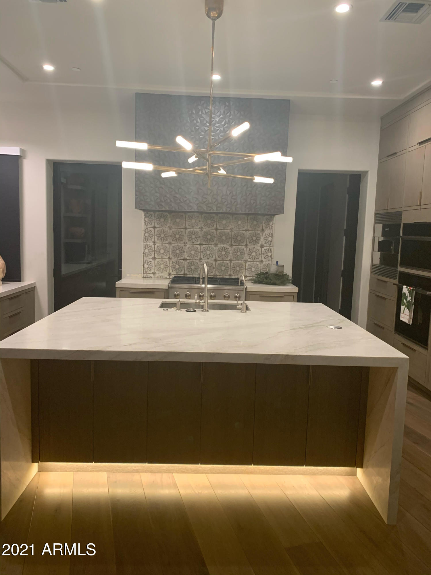 Estancia - Residential
