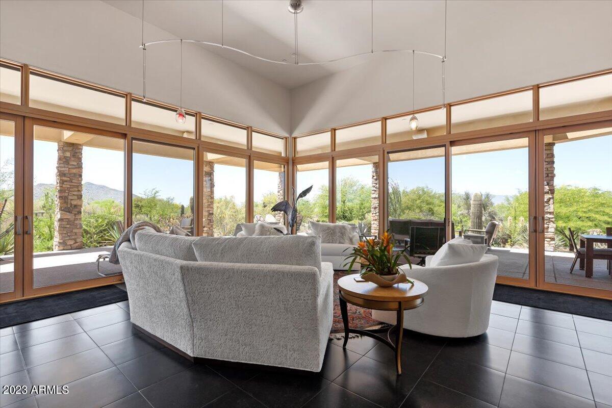 CAREFREE AIR PARK ESTATES - Residential