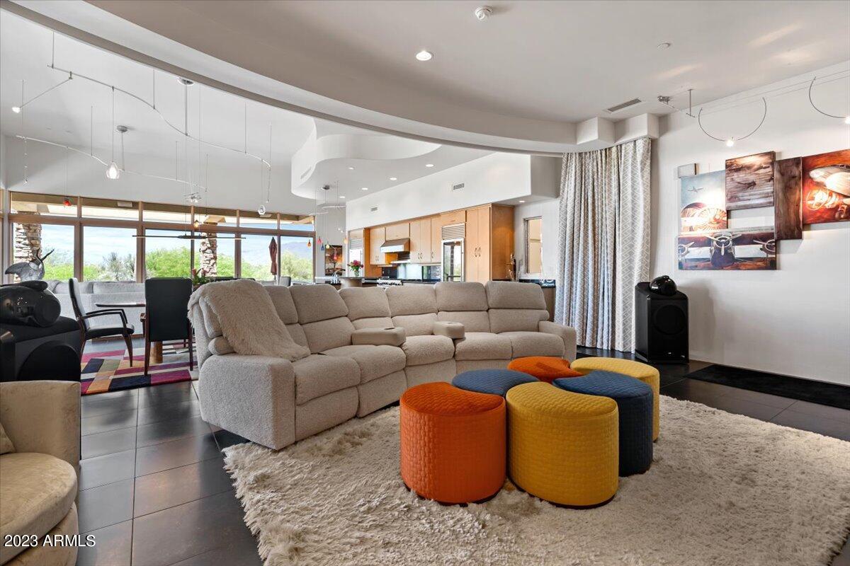 CAREFREE AIR PARK ESTATES - Residential