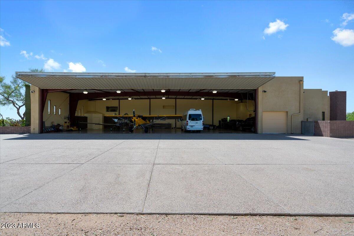 CAREFREE AIR PARK ESTATES - Residential