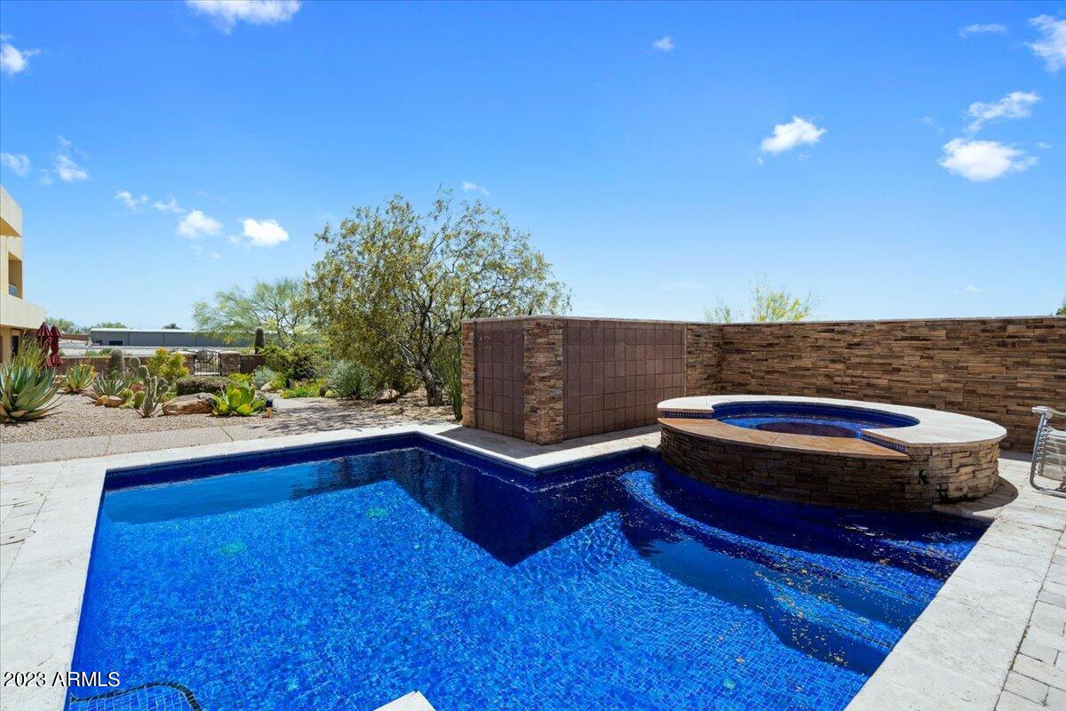 CAREFREE AIR PARK ESTATES - Residential