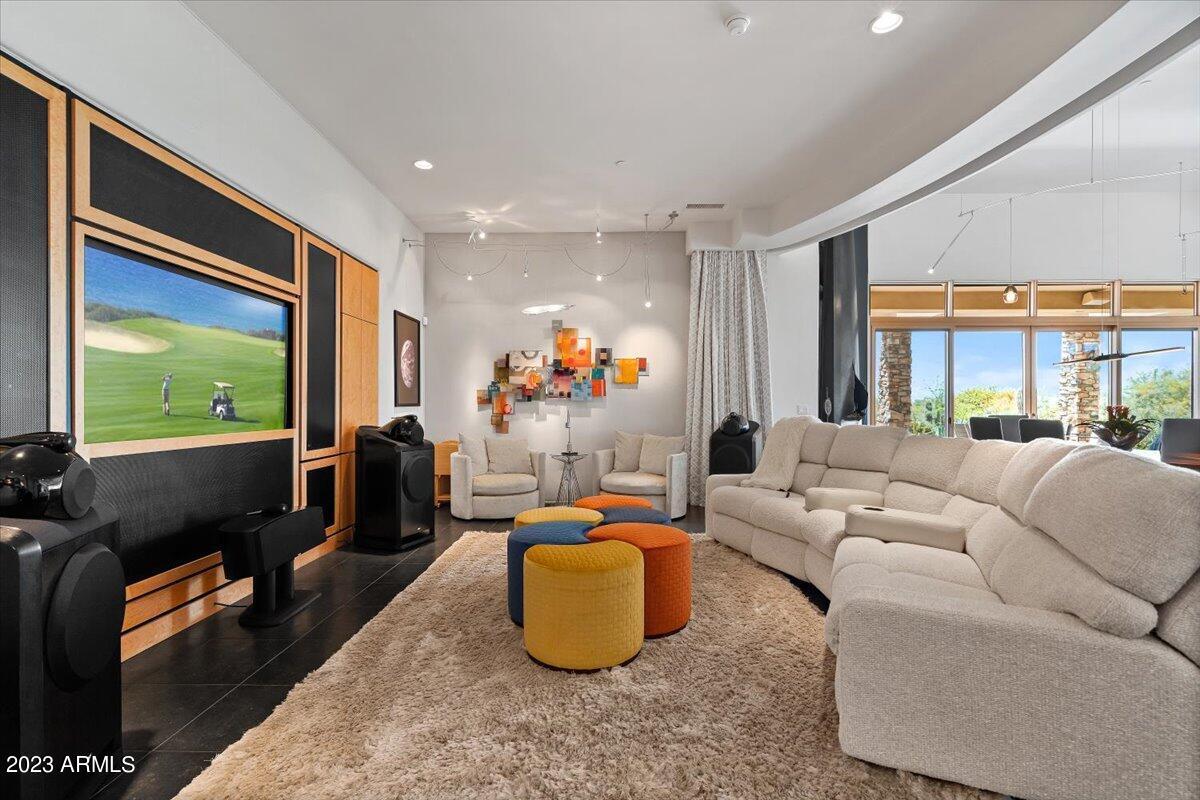 CAREFREE AIR PARK ESTATES - Residential