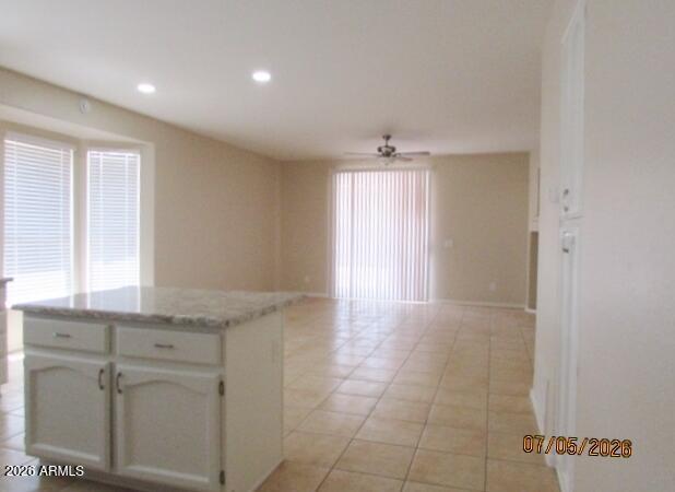EXECUTIVE PALMS - Residential Lease