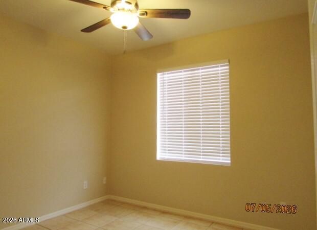 EXECUTIVE PALMS - Residential Lease