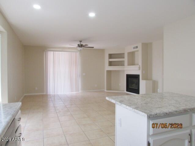 EXECUTIVE PALMS - Residential Lease