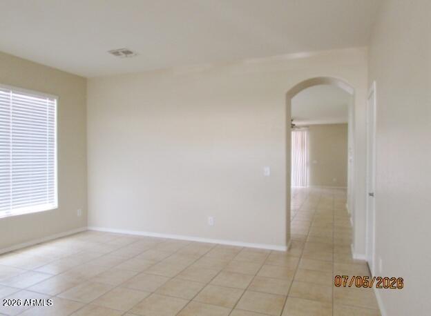 EXECUTIVE PALMS - Residential Lease