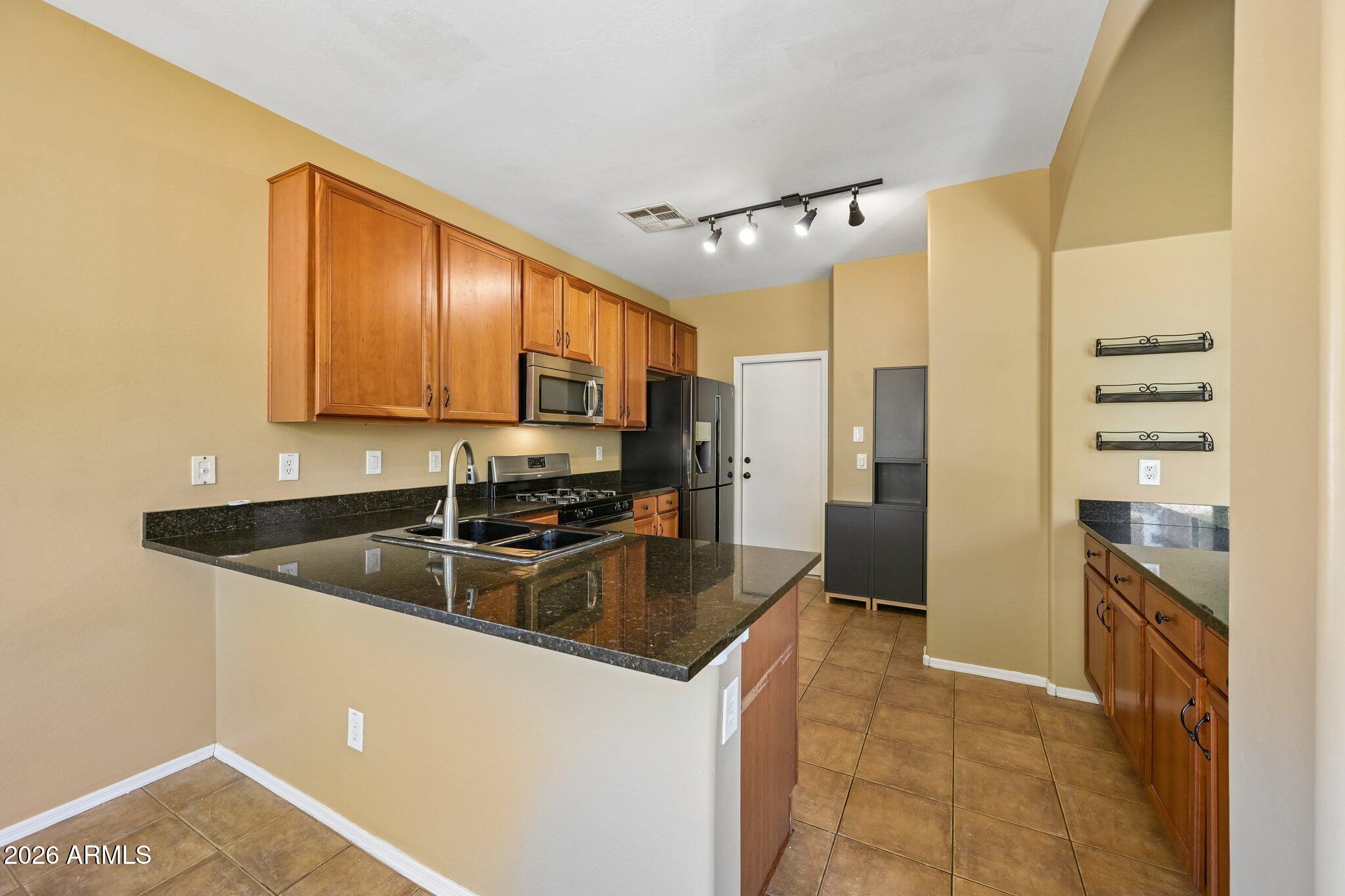 COPPER LEAF DEVELOPMENT UNIT 2 - Residential