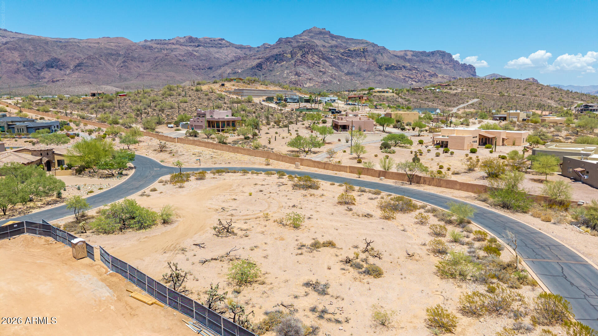 PETROGLYPH ESTATES AT SUPERSTITION FOOTHILLS - Land