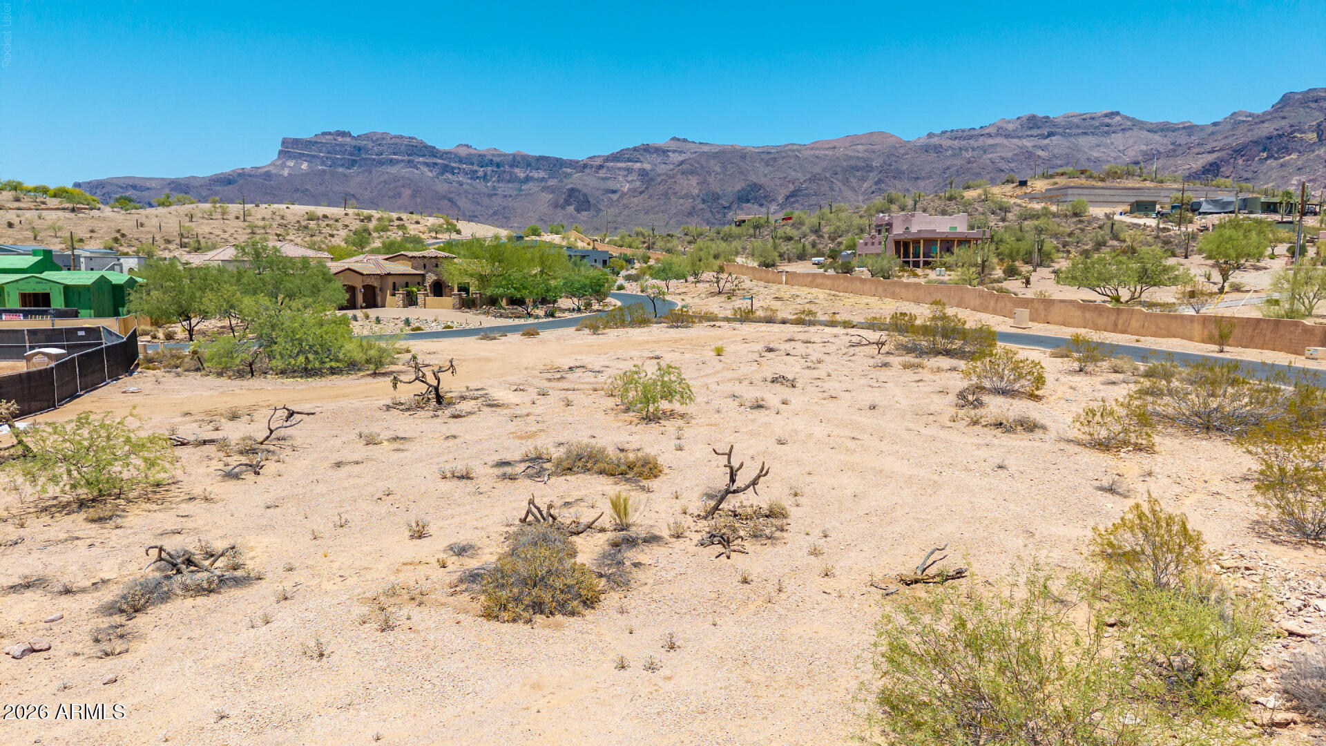 PETROGLYPH ESTATES AT SUPERSTITION FOOTHILLS - Land
