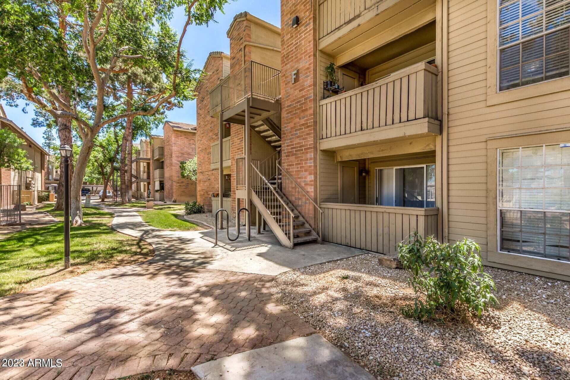 Beautiful condo with great location in Tempe is now on the market! The lovely interior features soothing palette, neutral tile flooring with carpet in all the right places, and a living room with vaulted ceiling that allows abundant natural light in. The dining nook has a breakfast bar. The galley kitchen boasts wood cabinets, built-in appliances, tile backsplash, and granite countertops. The perfectly-sized bedroom enjoys a HUGE walk-in closet, and a full bathroom. Relax on the balcony while enjoying your favorite beverage. Community amenities include a resort-like pool and spa. Don't miss this fantastic deal! Book a tour today!