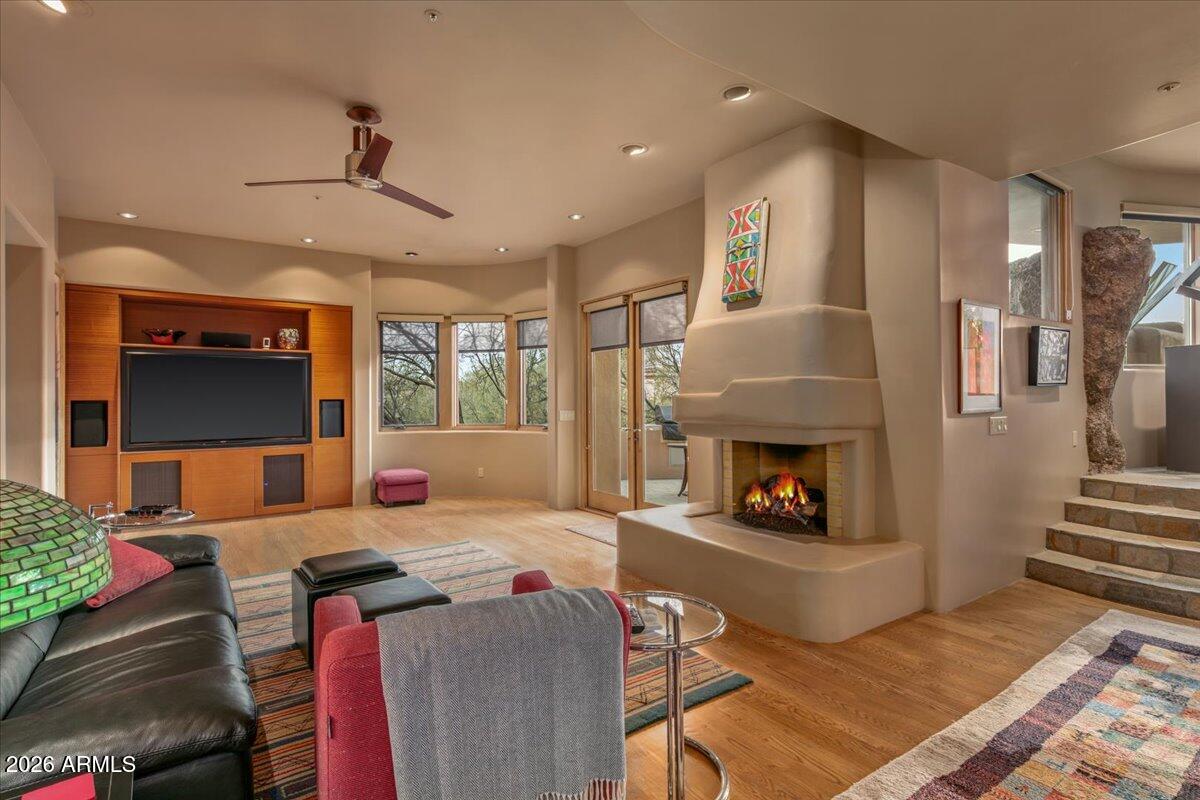 DESERT MOUNTAIN - Residential