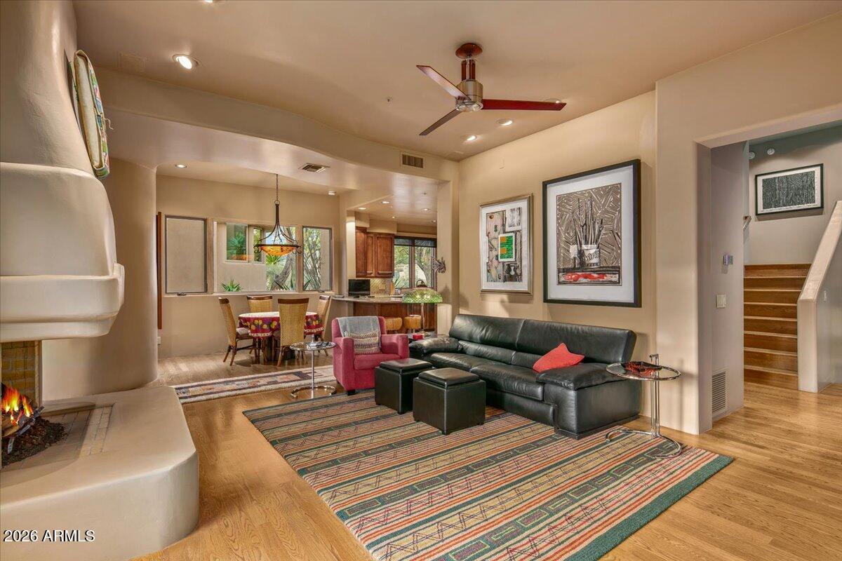 DESERT MOUNTAIN - Residential