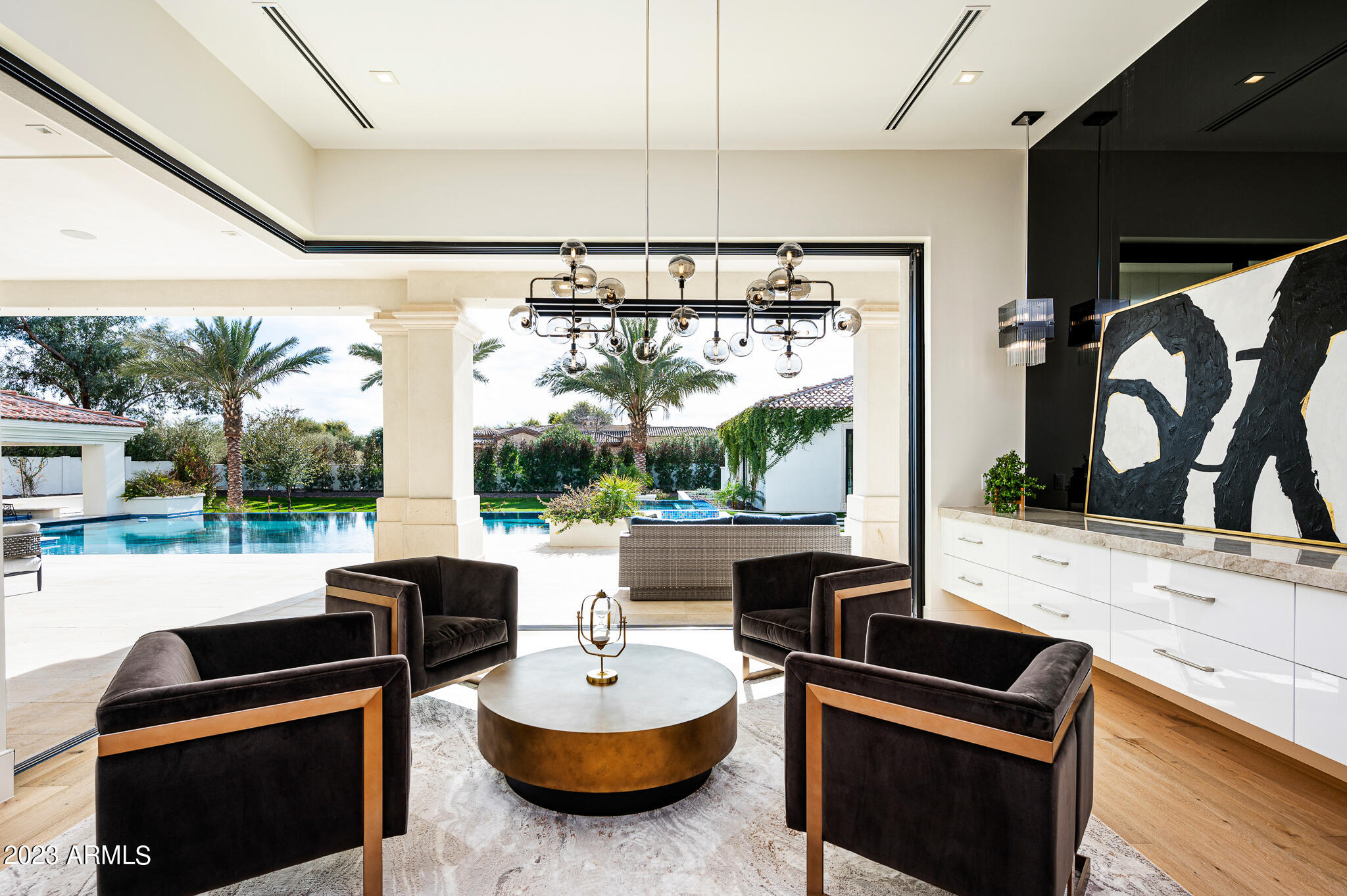 JORDENS SPLIT - Residential