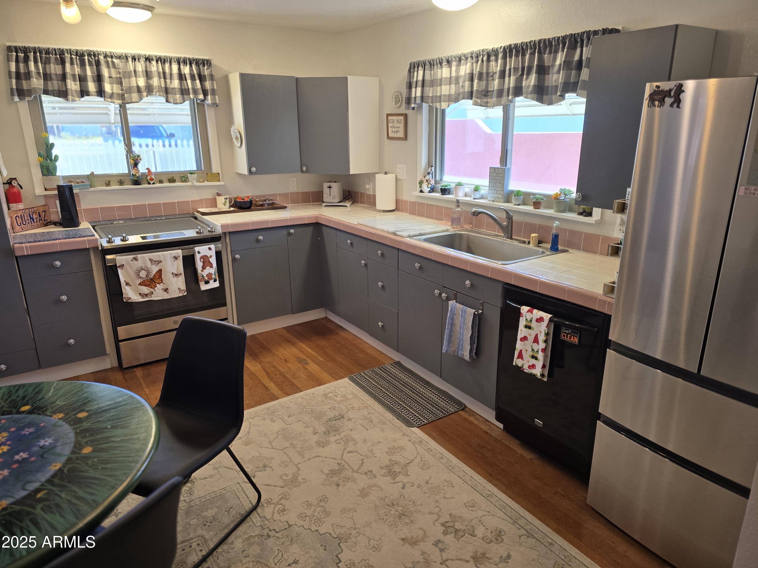 WARREN - Residential