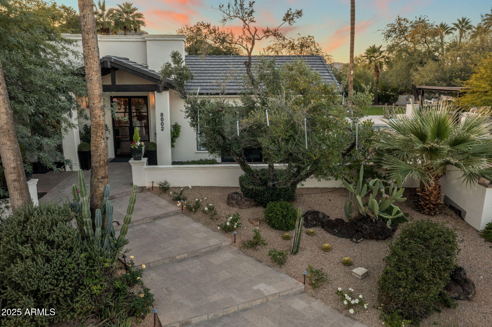 BRET HILLS - Residential