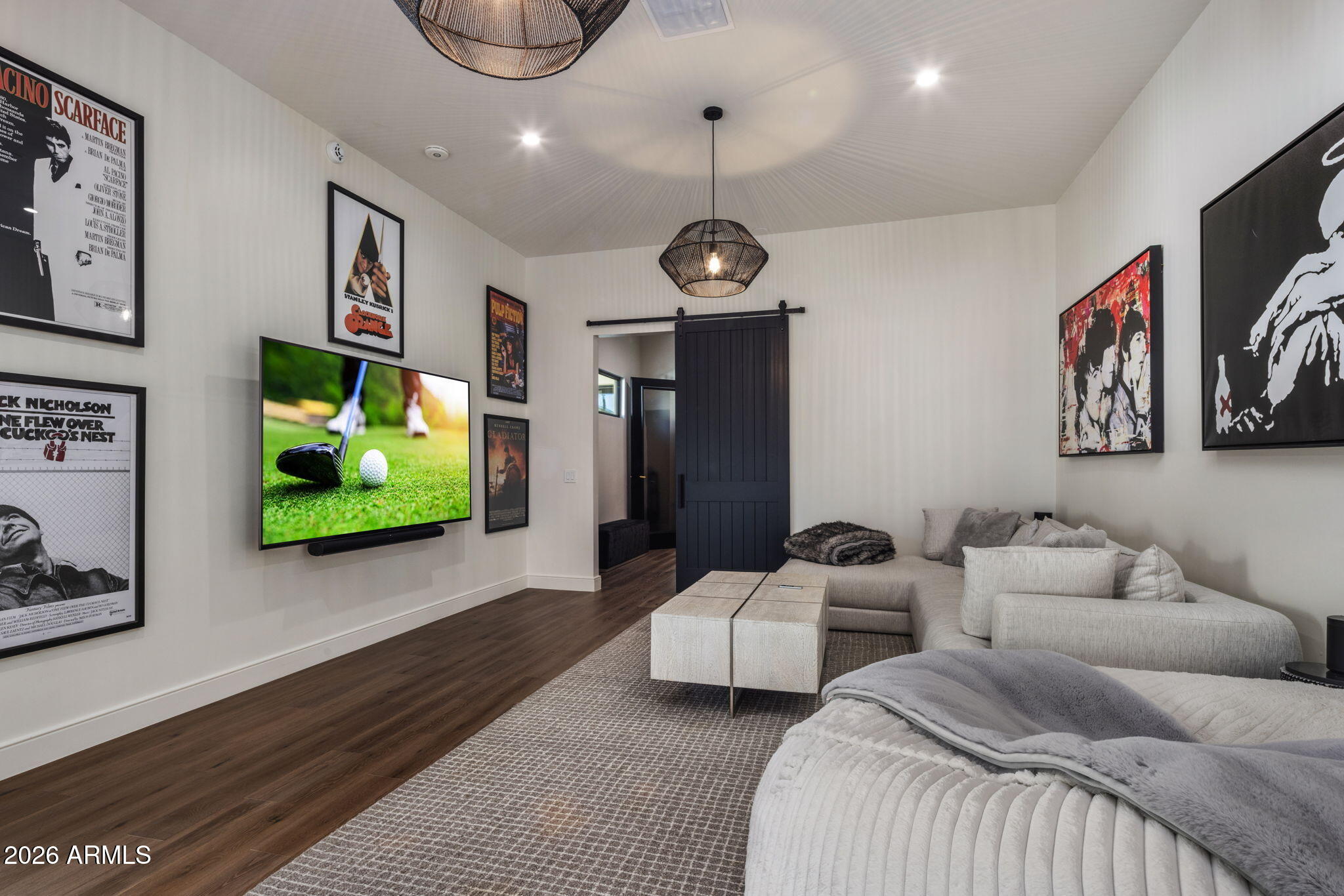 BRET HILLS - Residential