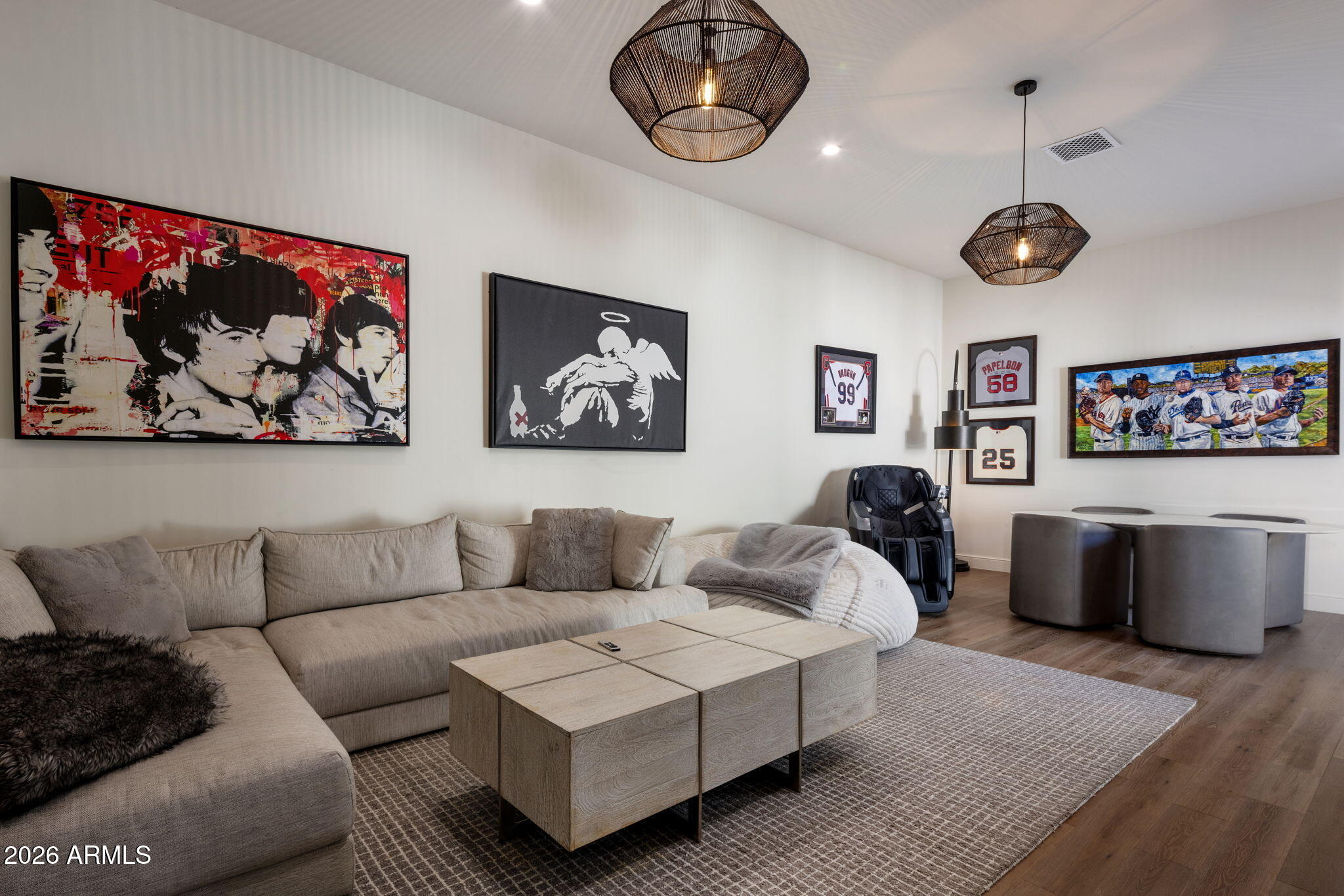 BRET HILLS - Residential