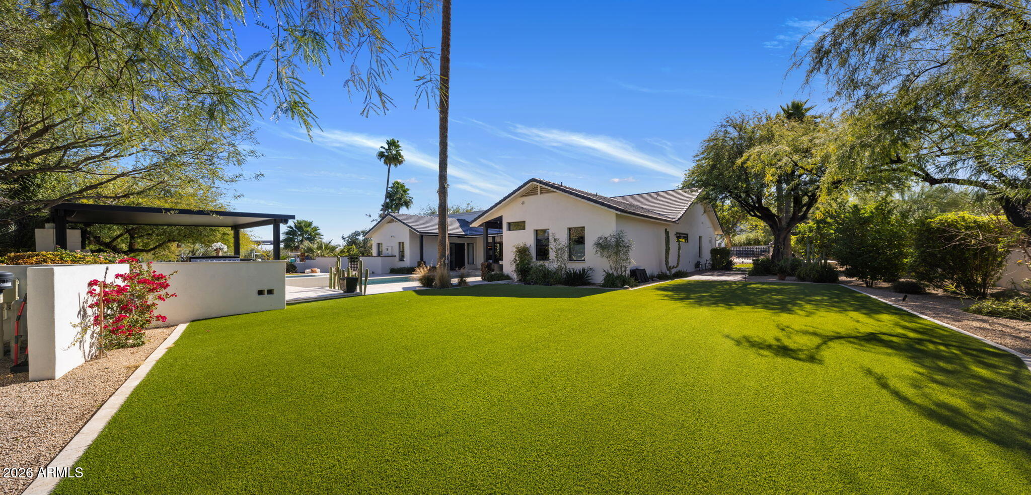 BRET HILLS - Residential