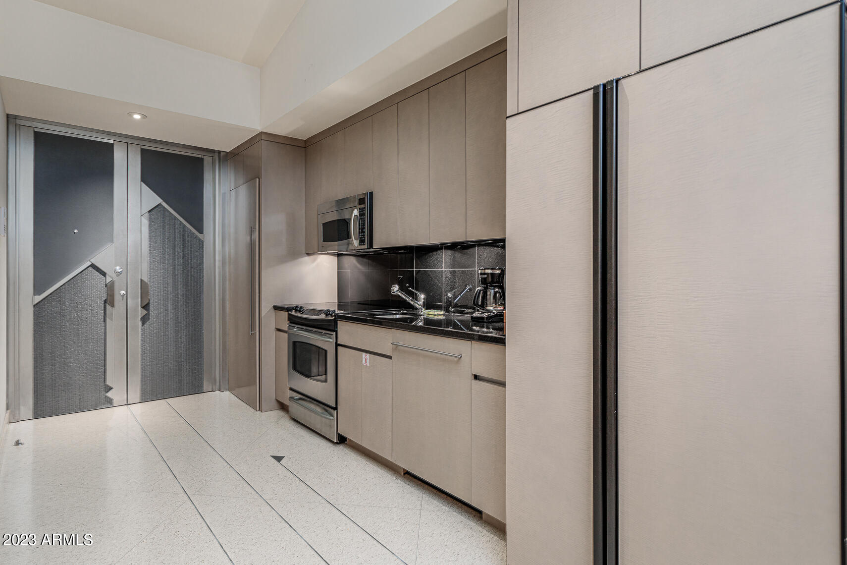 CASA DENNIS 1 - Residential