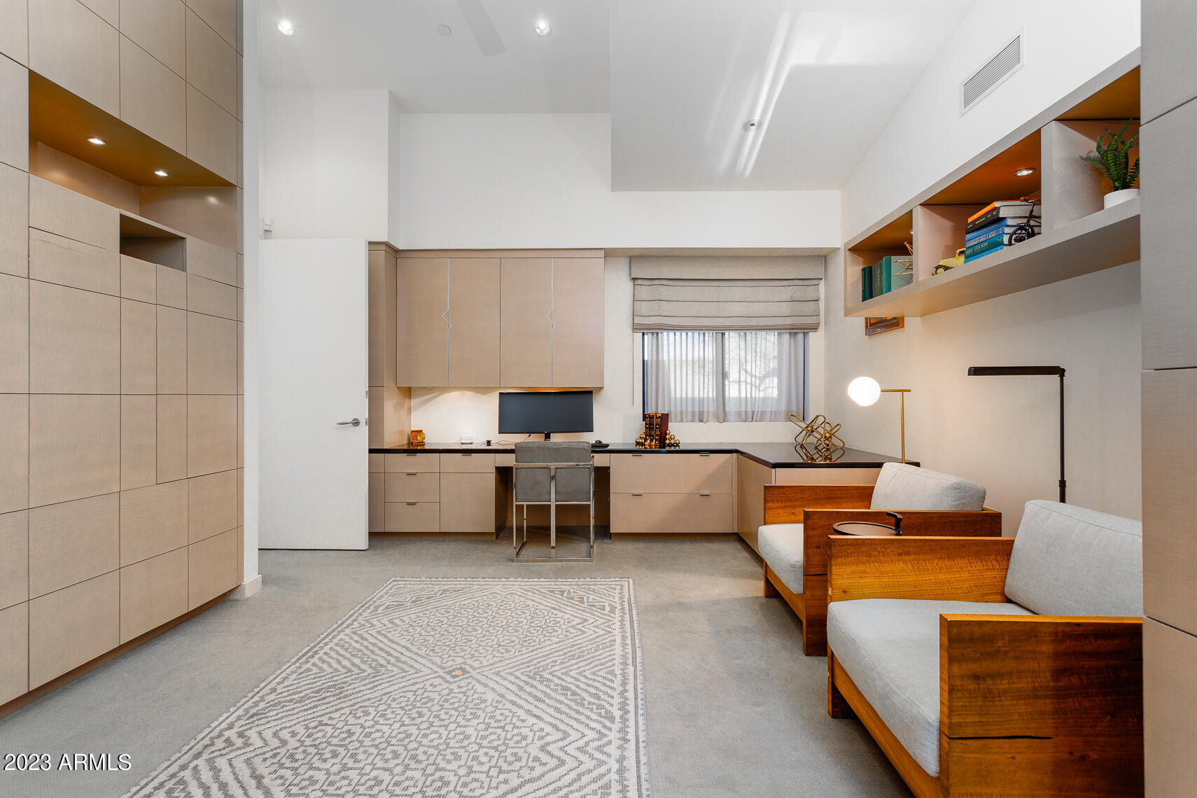 CASA DENNIS 1 - Residential