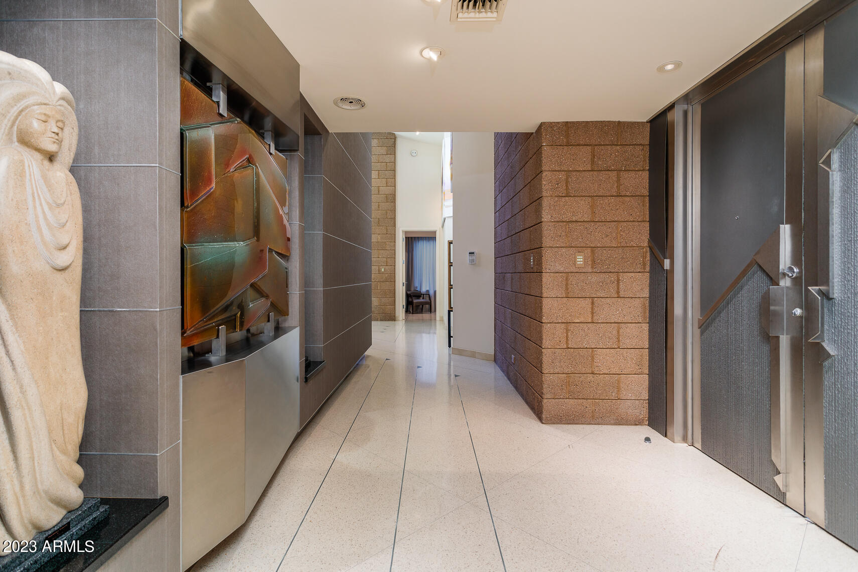 CASA DENNIS 1 - Residential