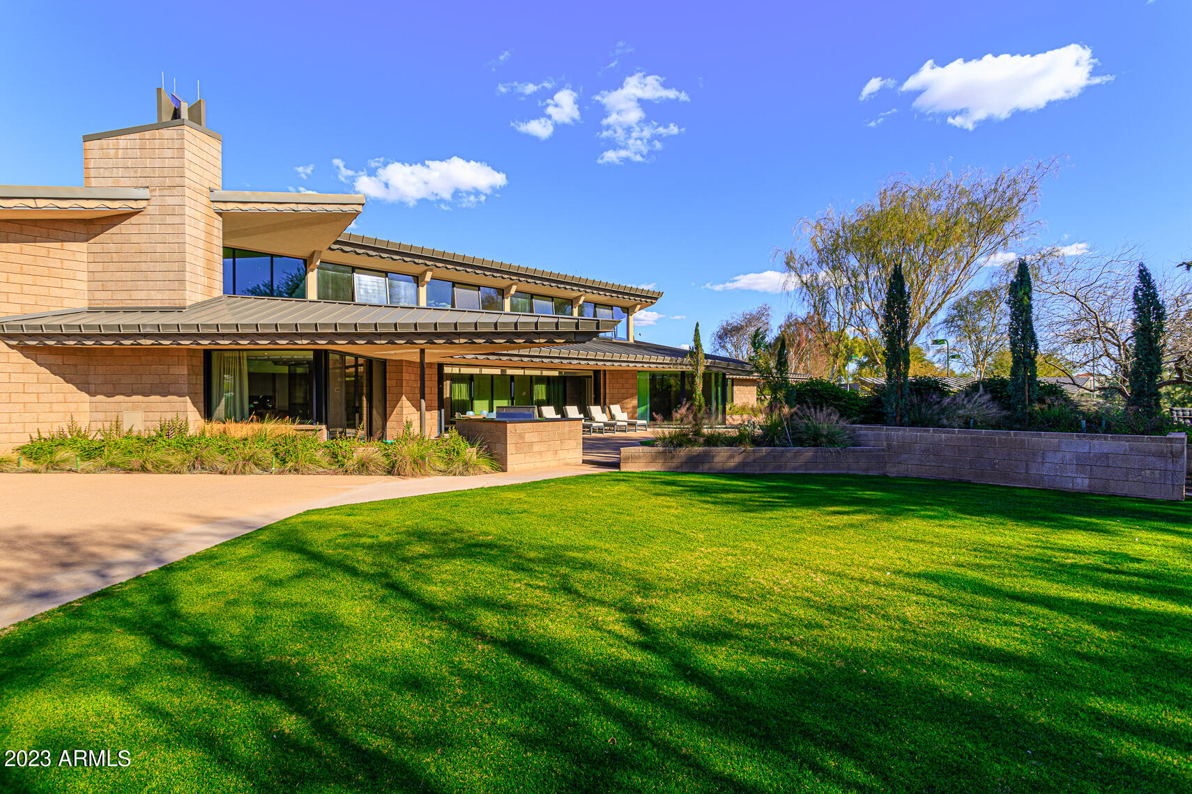 CASA DENNIS 1 - Residential