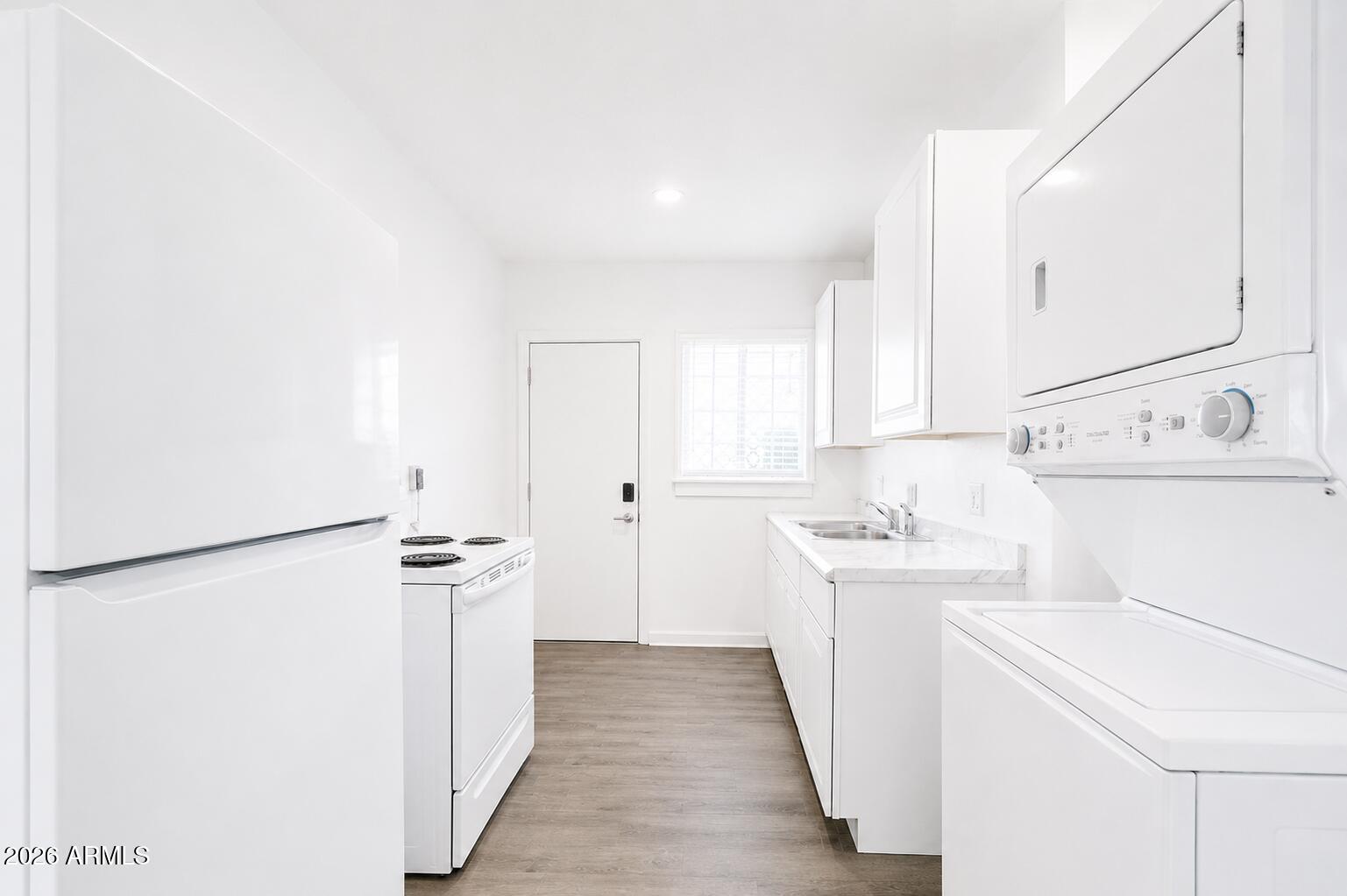 COUNTRY CLUB PARK BLK 1-2 - Residential Income
